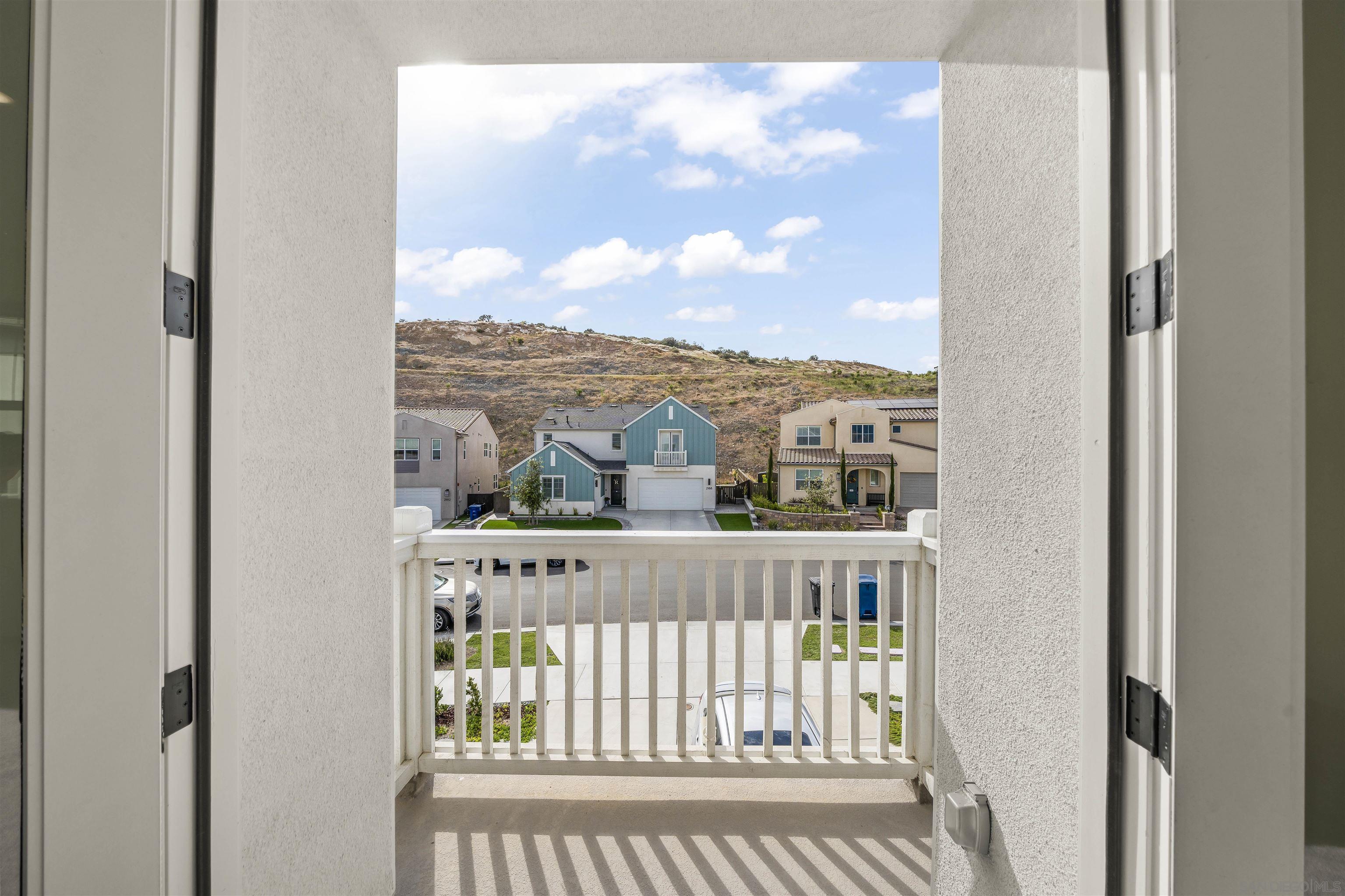 Detail Gallery Image 38 of 58 For 2183  Paseo Levanten, Chula Vista,  CA 91913 - 4 Beds | 3/1 Baths