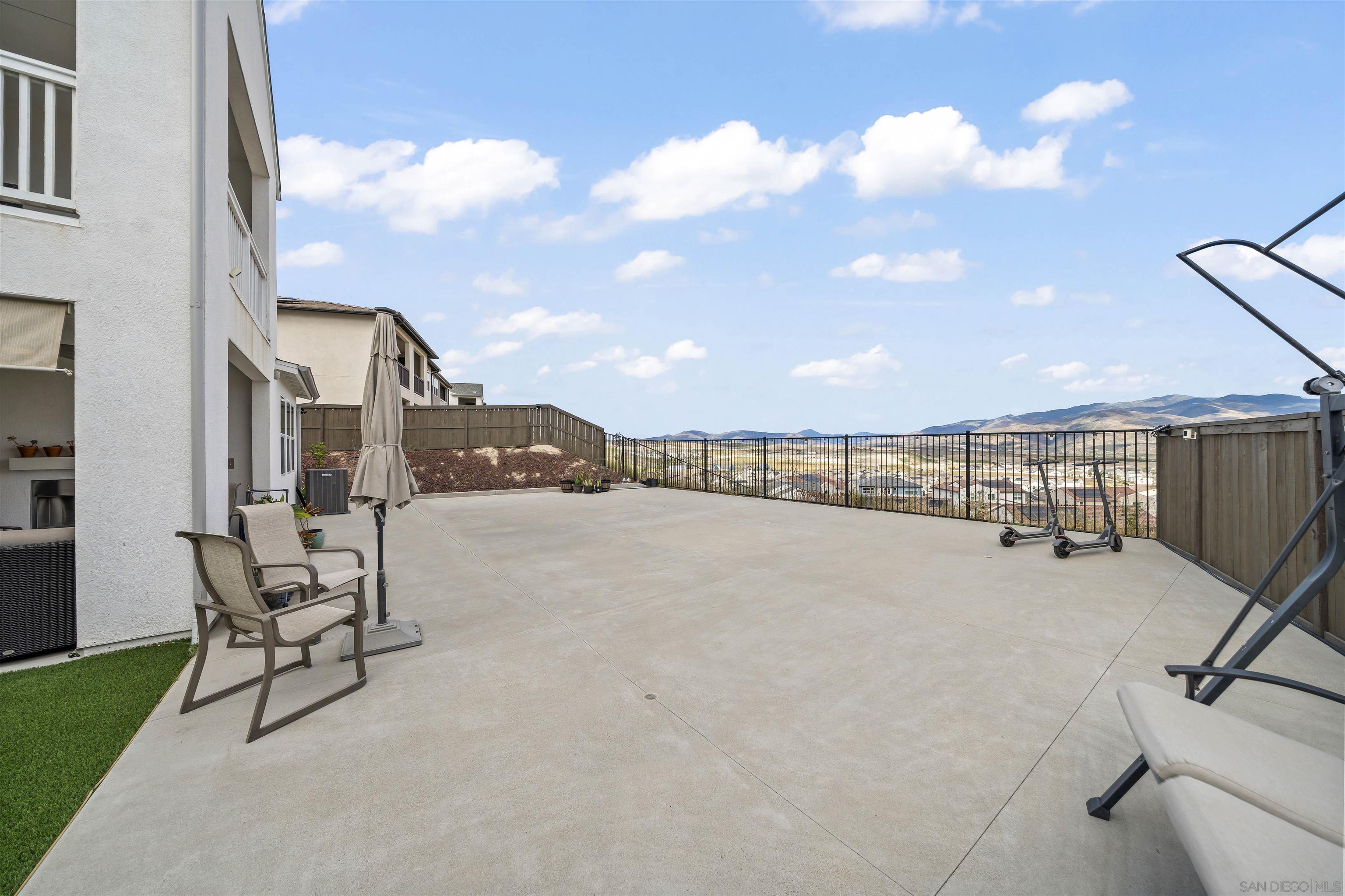 Detail Gallery Image 43 of 58 For 2183  Paseo Levanten, Chula Vista,  CA 91913 - 4 Beds | 3/1 Baths