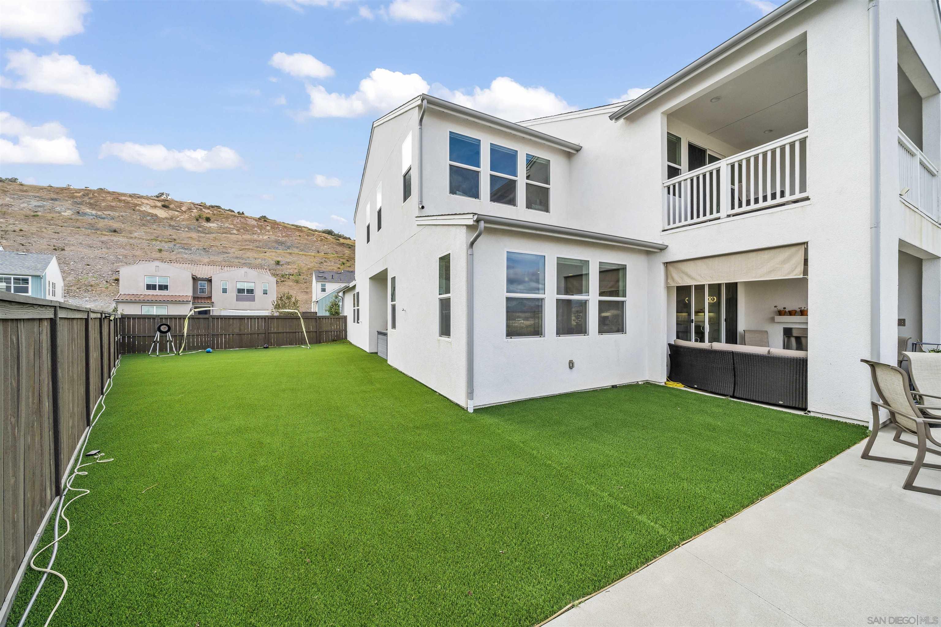 Detail Gallery Image 45 of 58 For 2183  Paseo Levanten, Chula Vista,  CA 91913 - 4 Beds | 3/1 Baths