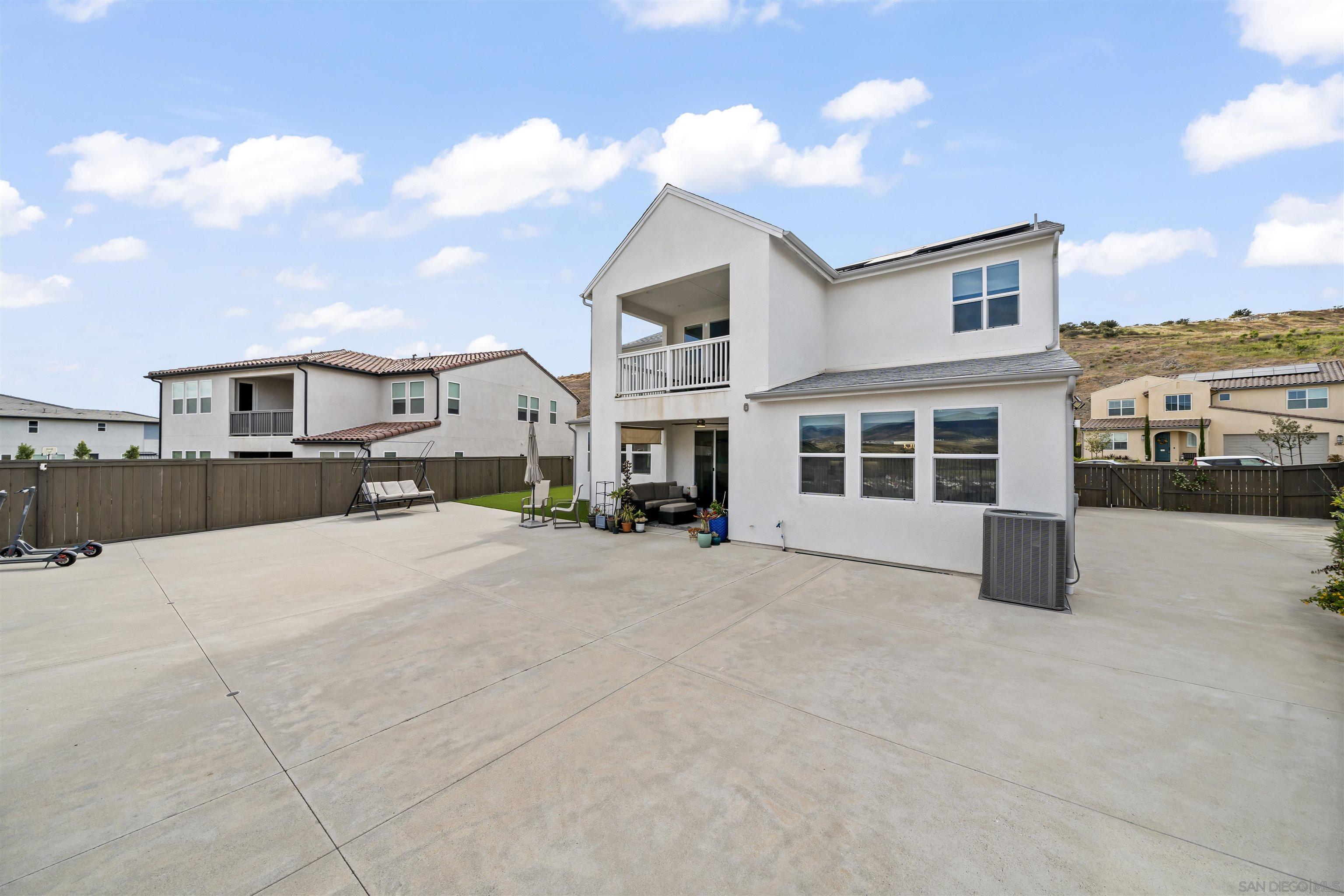 Detail Gallery Image 47 of 58 For 2183  Paseo Levanten, Chula Vista,  CA 91913 - 4 Beds | 3/1 Baths