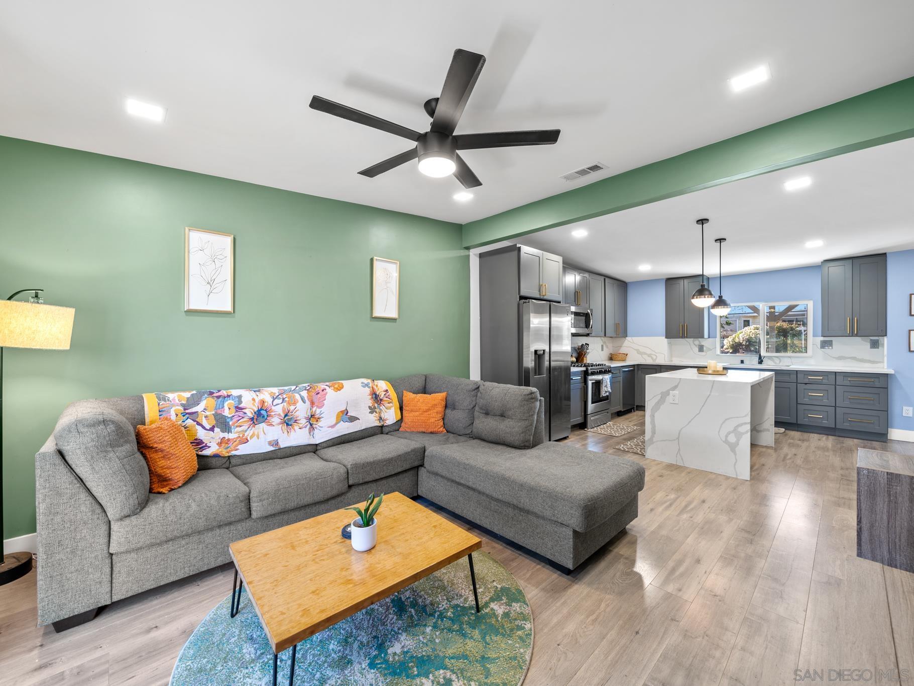 Detail Gallery Image 11 of 20 For 4259  View Place, San Diego,  CA 92115 - 3 Beds | 2 Baths