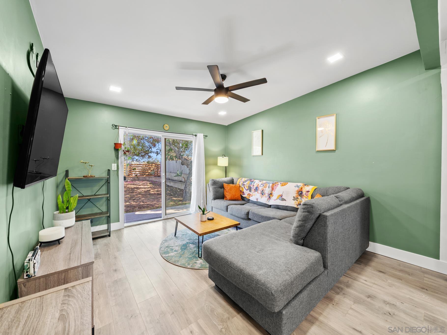 Detail Gallery Image 10 of 20 For 4259  View Place, San Diego,  CA 92115 - 3 Beds | 2 Baths