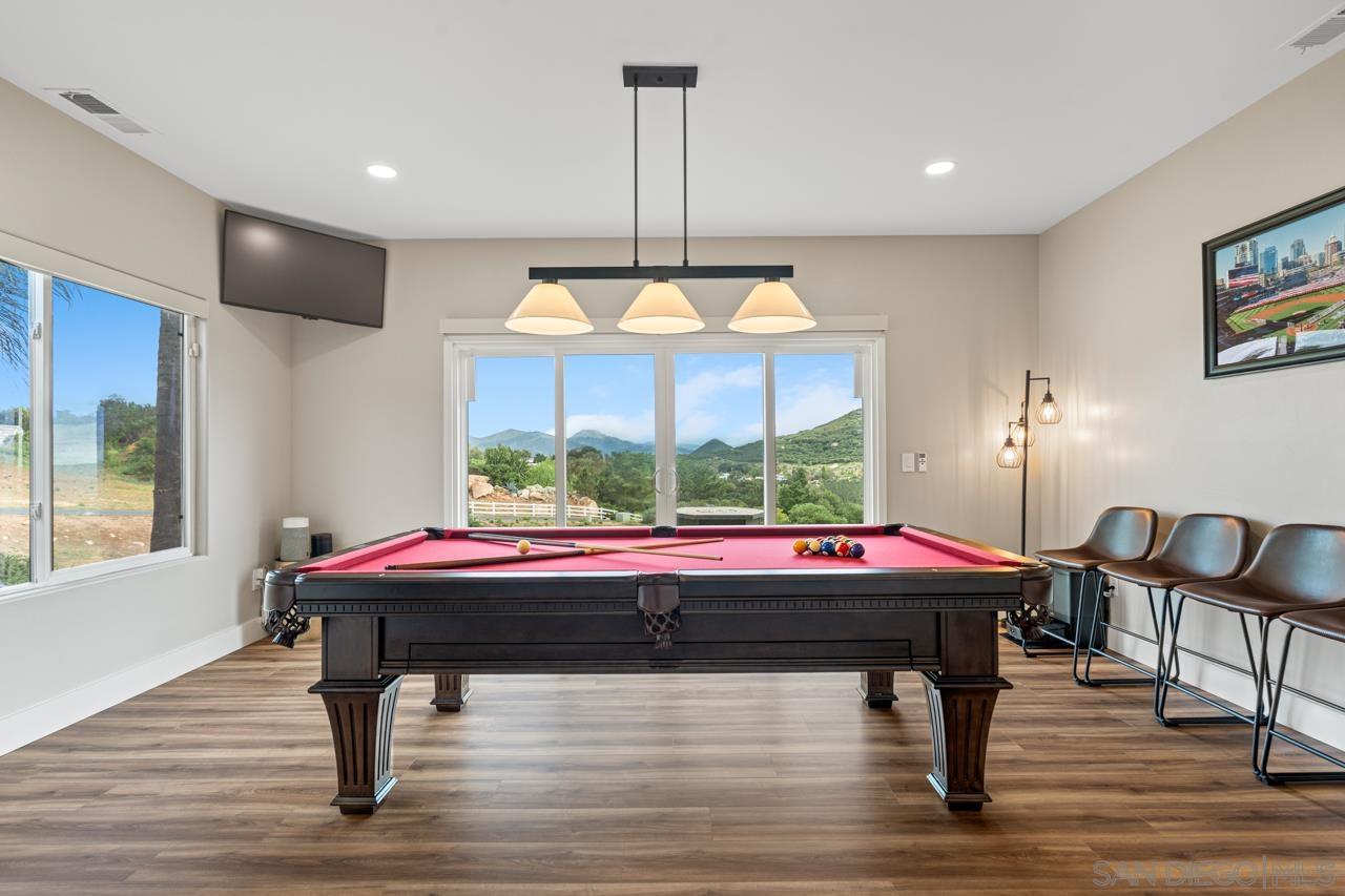 Detail Gallery Image 17 of 55 For 408  Alta Lane, El Cajon,  CA 92021 - 5 Beds | 4/1 Baths