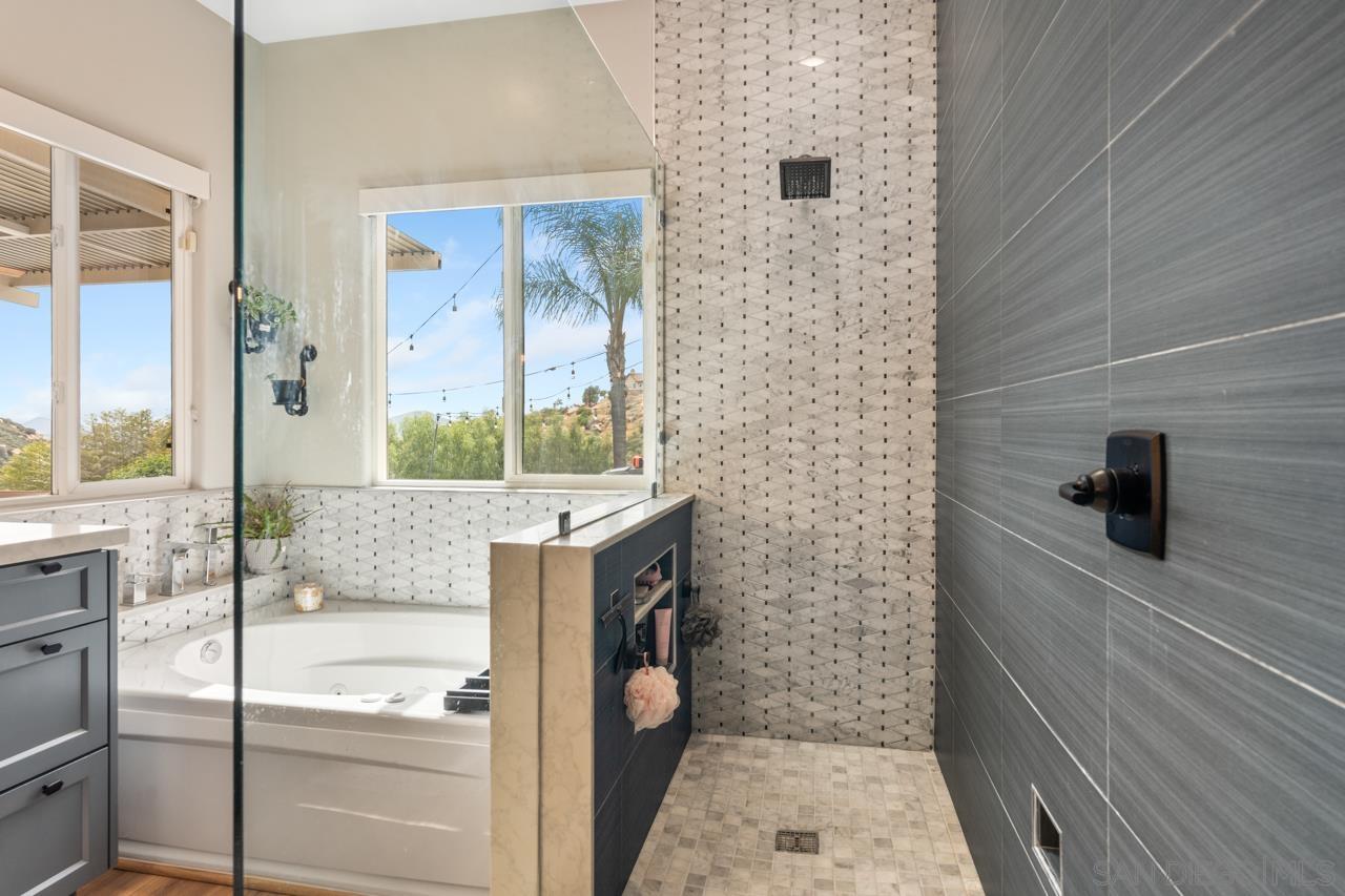 Detail Gallery Image 25 of 55 For 408  Alta Lane, El Cajon,  CA 92021 - 5 Beds | 4/1 Baths