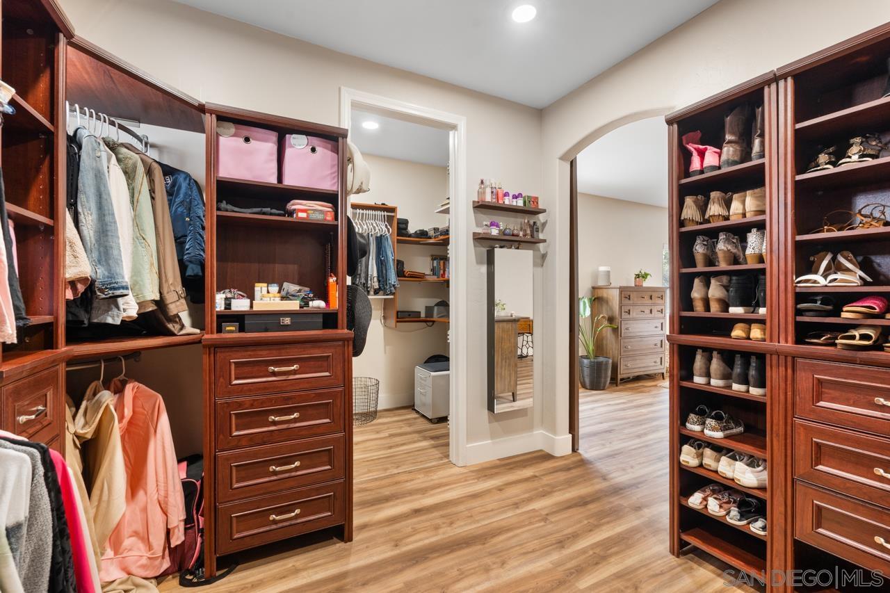 Detail Gallery Image 28 of 55 For 408  Alta Lane, El Cajon,  CA 92021 - 5 Beds | 4/1 Baths