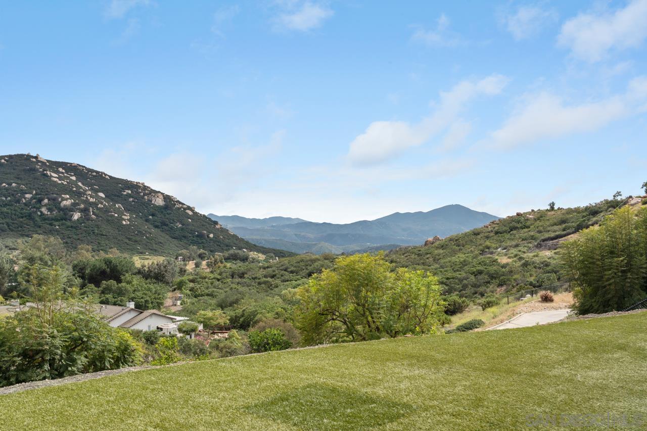 Detail Gallery Image 37 of 55 For 408  Alta Lane, El Cajon,  CA 92021 - 5 Beds | 4/1 Baths