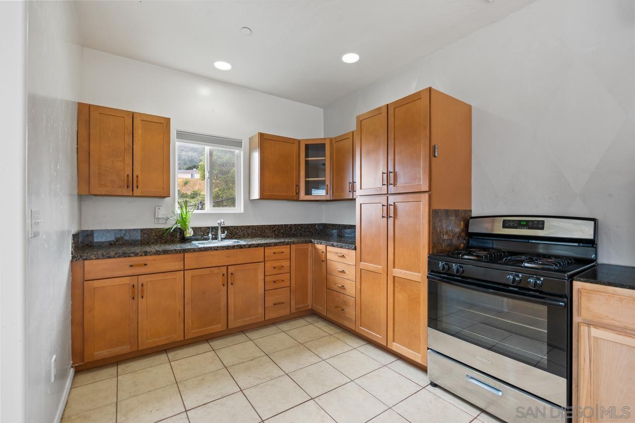 Detail Gallery Image 44 of 55 For 408  Alta Lane, El Cajon,  CA 92021 - 5 Beds | 4/1 Baths