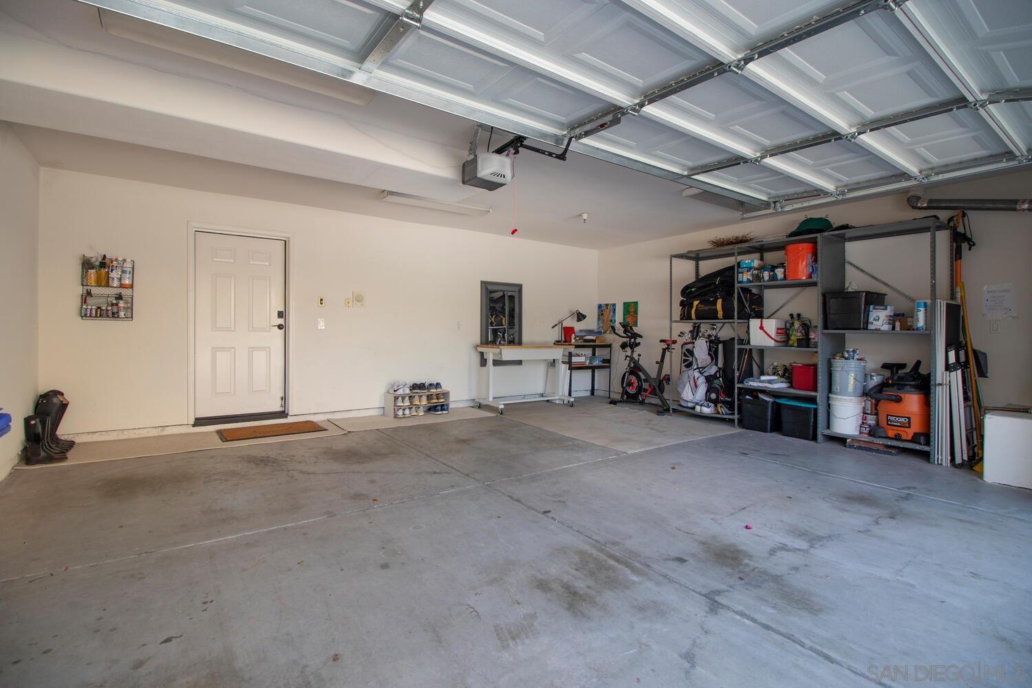 Detail Gallery Image 25 of 26 For 7517  Jerez  B, Carlsbad,  CA 92009 - 3 Beds | 3/1 Baths