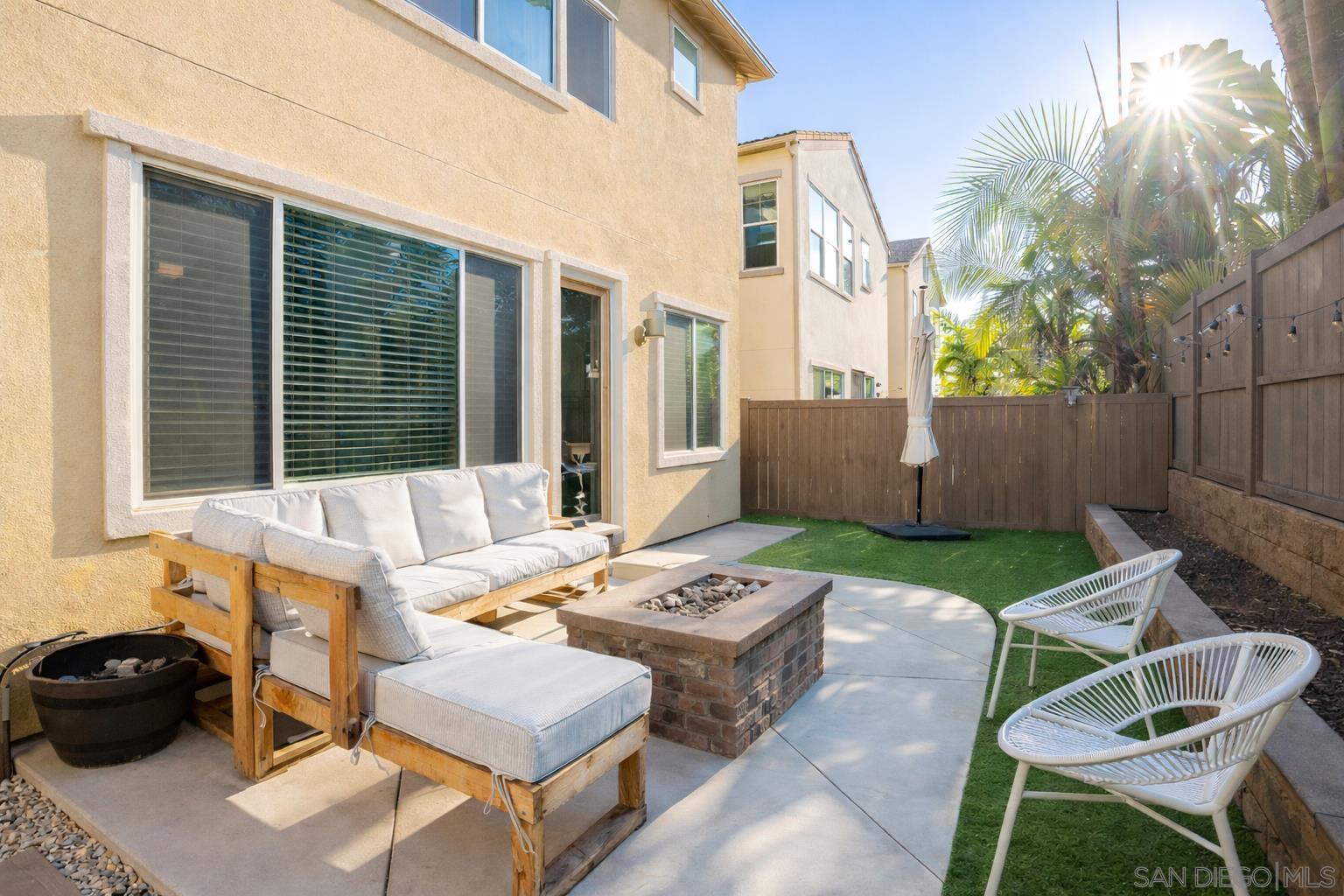 Detail Gallery Image 18 of 30 For 1132  Cherry Tree Lane, Vista,  CA 92084 - 4 Beds | 2/1 Baths