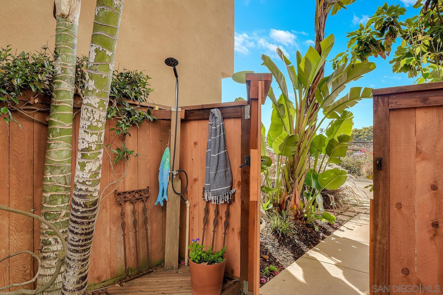 Detail Gallery Image 27 of 27 For 409 N Cedros Ave, Solana Beach,  CA 92075 - 4 Beds | 4 Baths