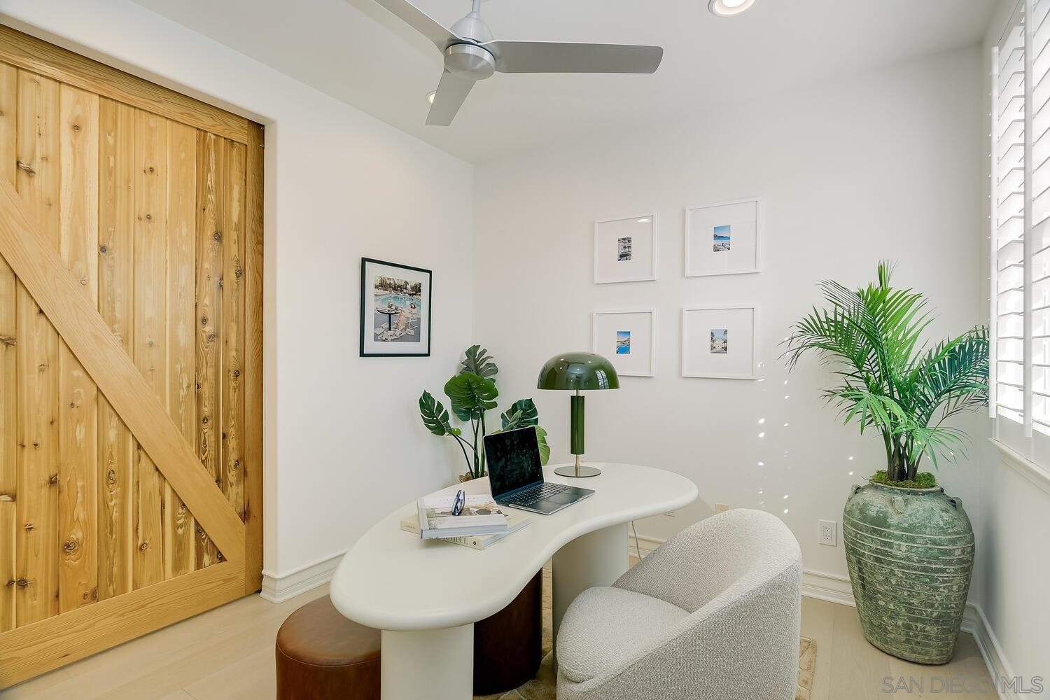 Detail Gallery Image 10 of 27 For 409 N Cedros Ave, Solana Beach,  CA 92075 - 4 Beds | 4 Baths