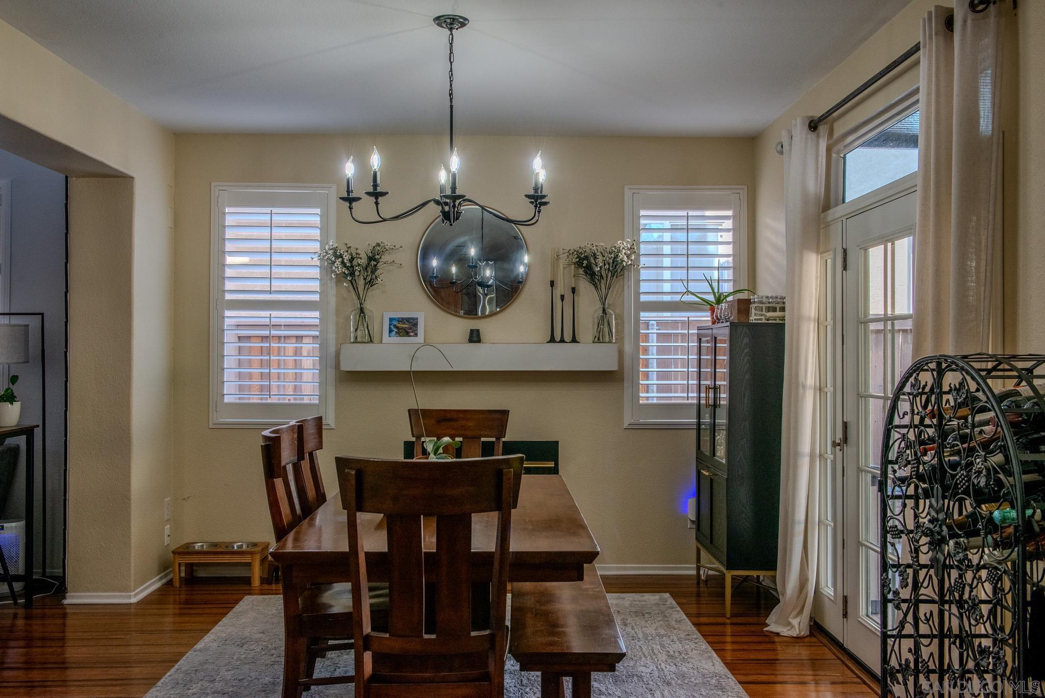 Detail Gallery Image 13 of 48 For 1129  Quinto Creek Pl, Chula Vista,  CA 91913 - 4 Beds | 3/1 Baths