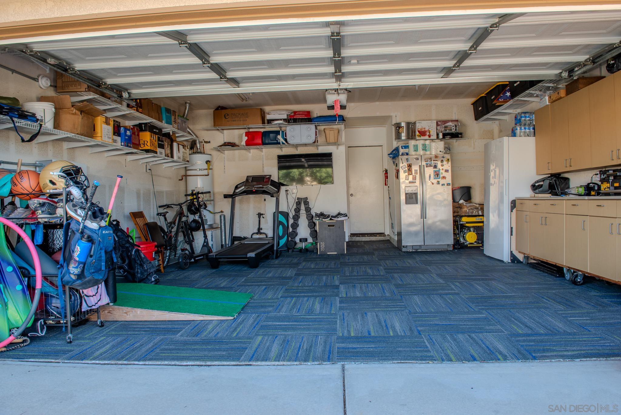 Detail Gallery Image 42 of 48 For 1129  Quinto Creek Pl, Chula Vista,  CA 91913 - 4 Beds | 3/1 Baths