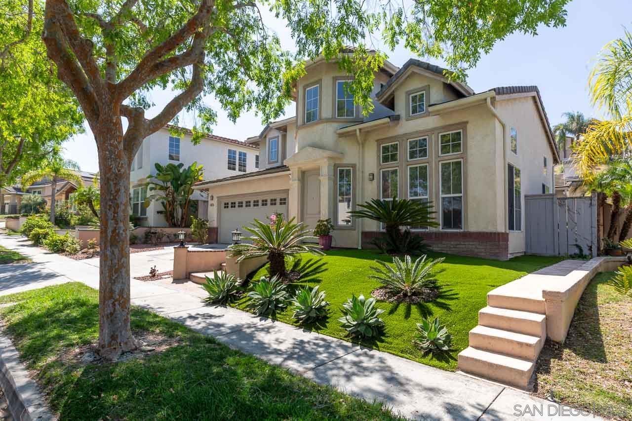 Detail Gallery Image 2 of 44 For 1175  Santa Olivia, Chula Vista,  CA 91913 - 5 Beds | 3 Baths