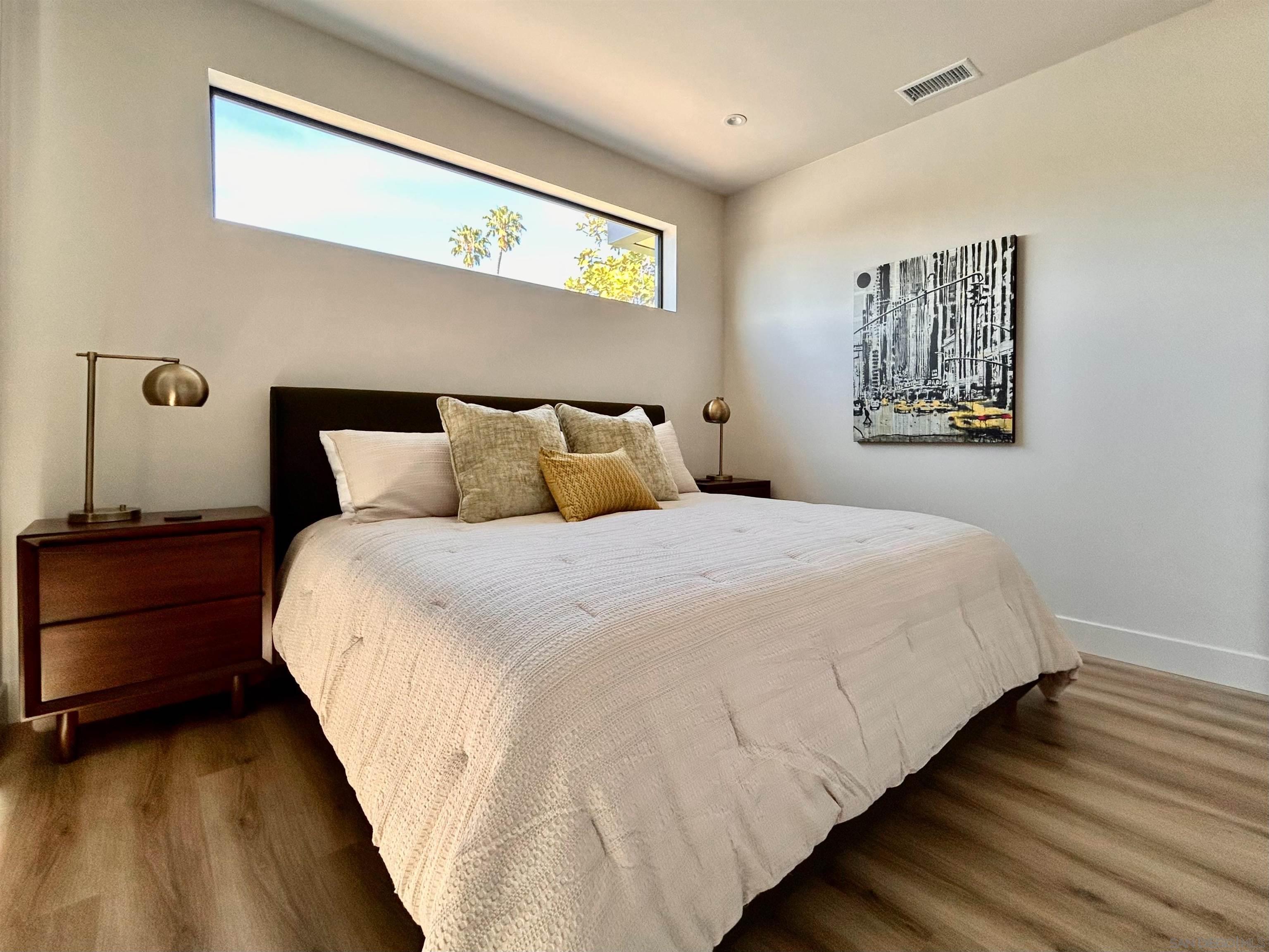 Detail Gallery Image 14 of 21 For 8168  Paseo Del Ocaso, La Jolla,  CA 92037 - 1 Beds | 1 Baths