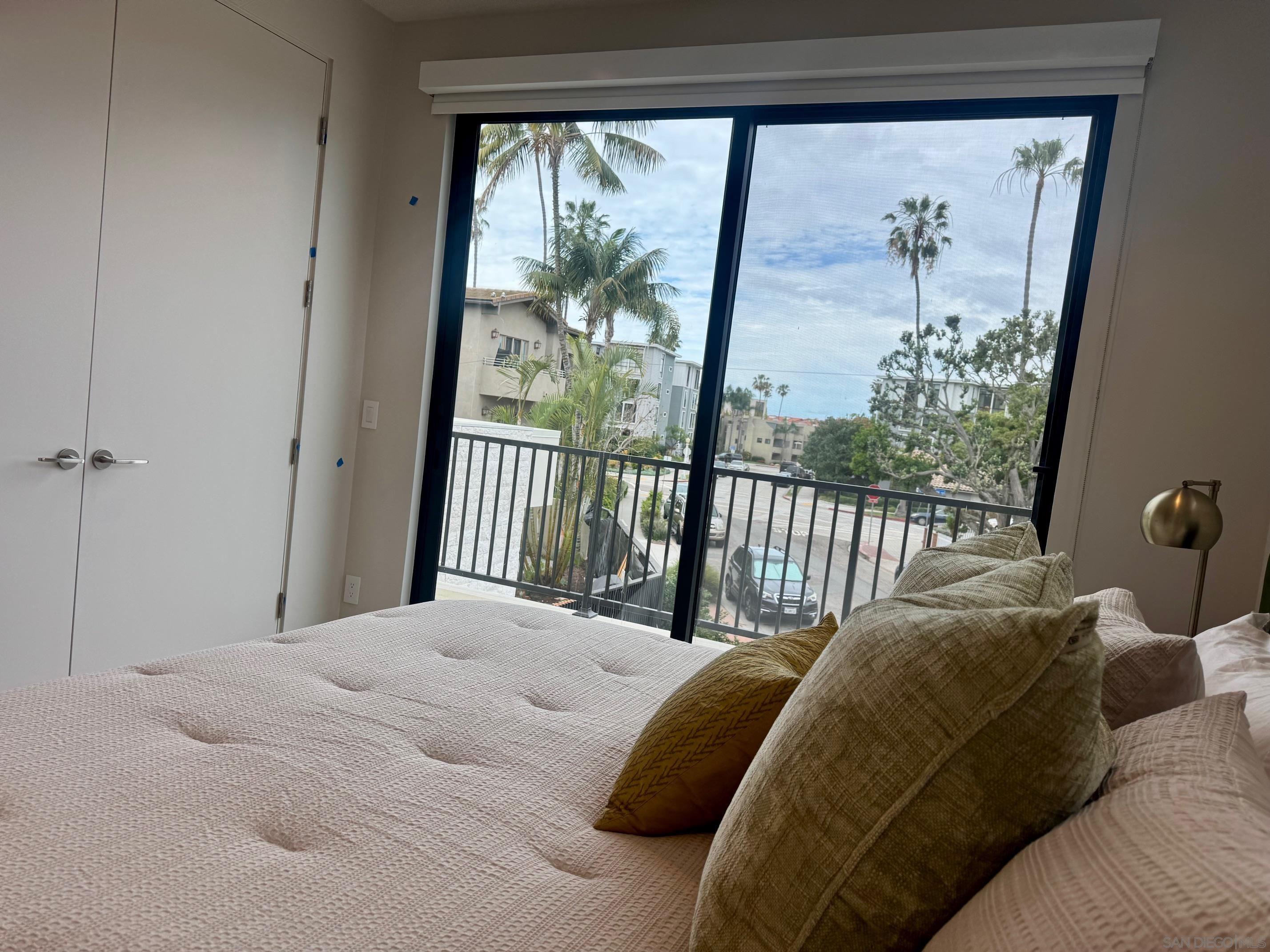 Detail Gallery Image 15 of 21 For 8168  Paseo Del Ocaso, La Jolla,  CA 92037 - 1 Beds | 1 Baths