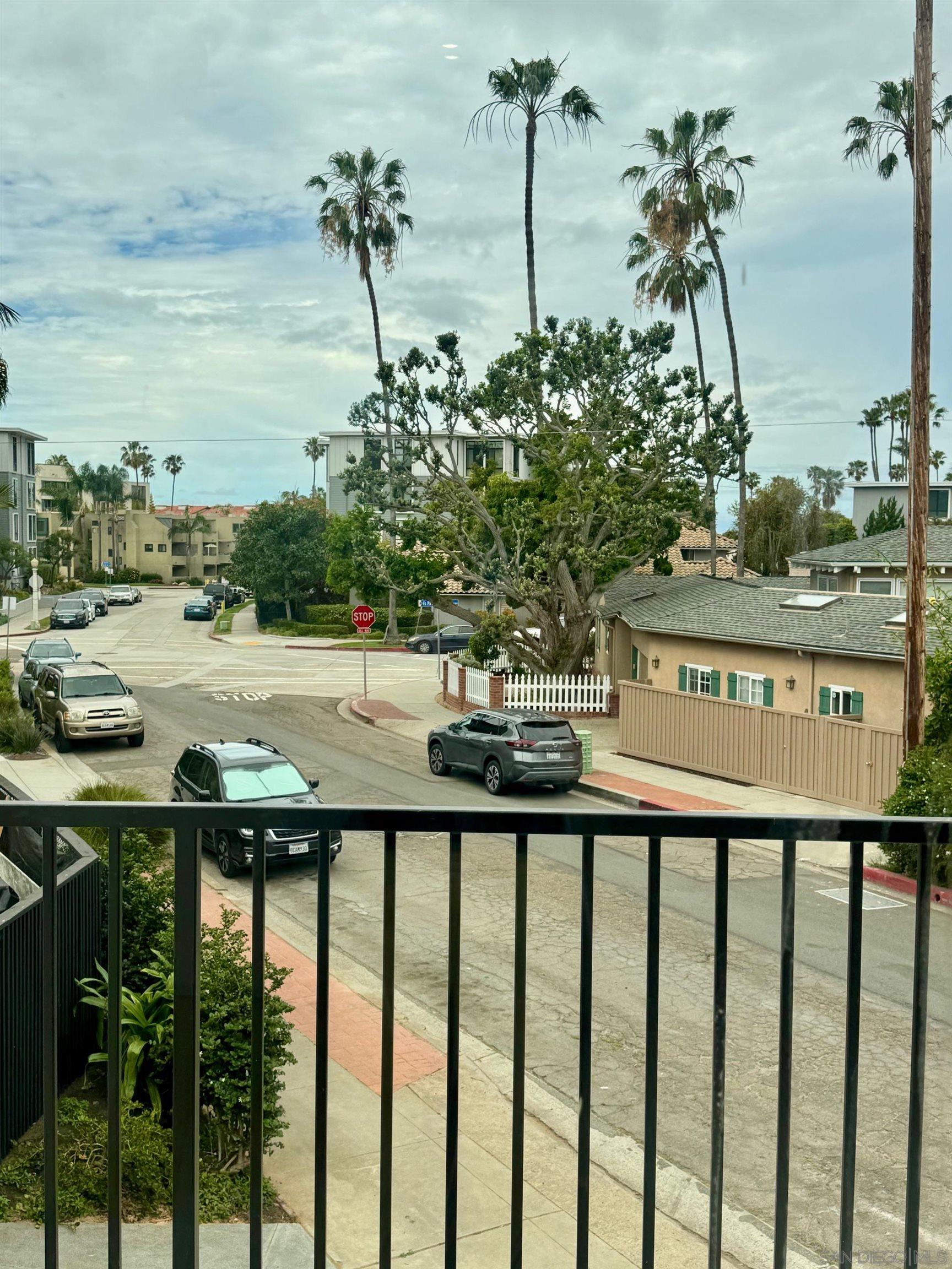 Detail Gallery Image 17 of 21 For 8168  Paseo Del Ocaso, La Jolla,  CA 92037 - 1 Beds | 1 Baths