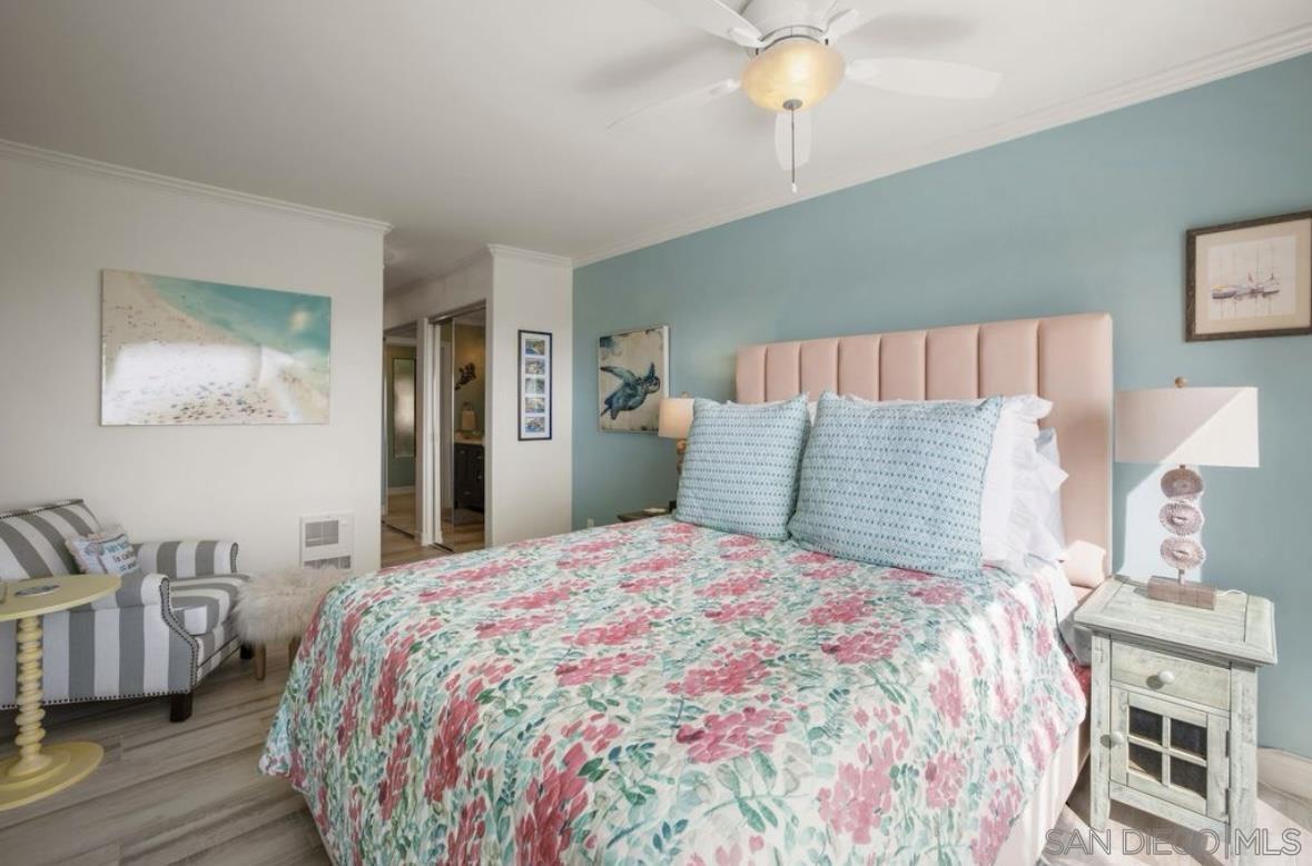 Detail Gallery Image 9 of 17 For 3999  Crown Point Dr  #29,  San Diego,  CA 92109 - 2 Beds | 2 Baths