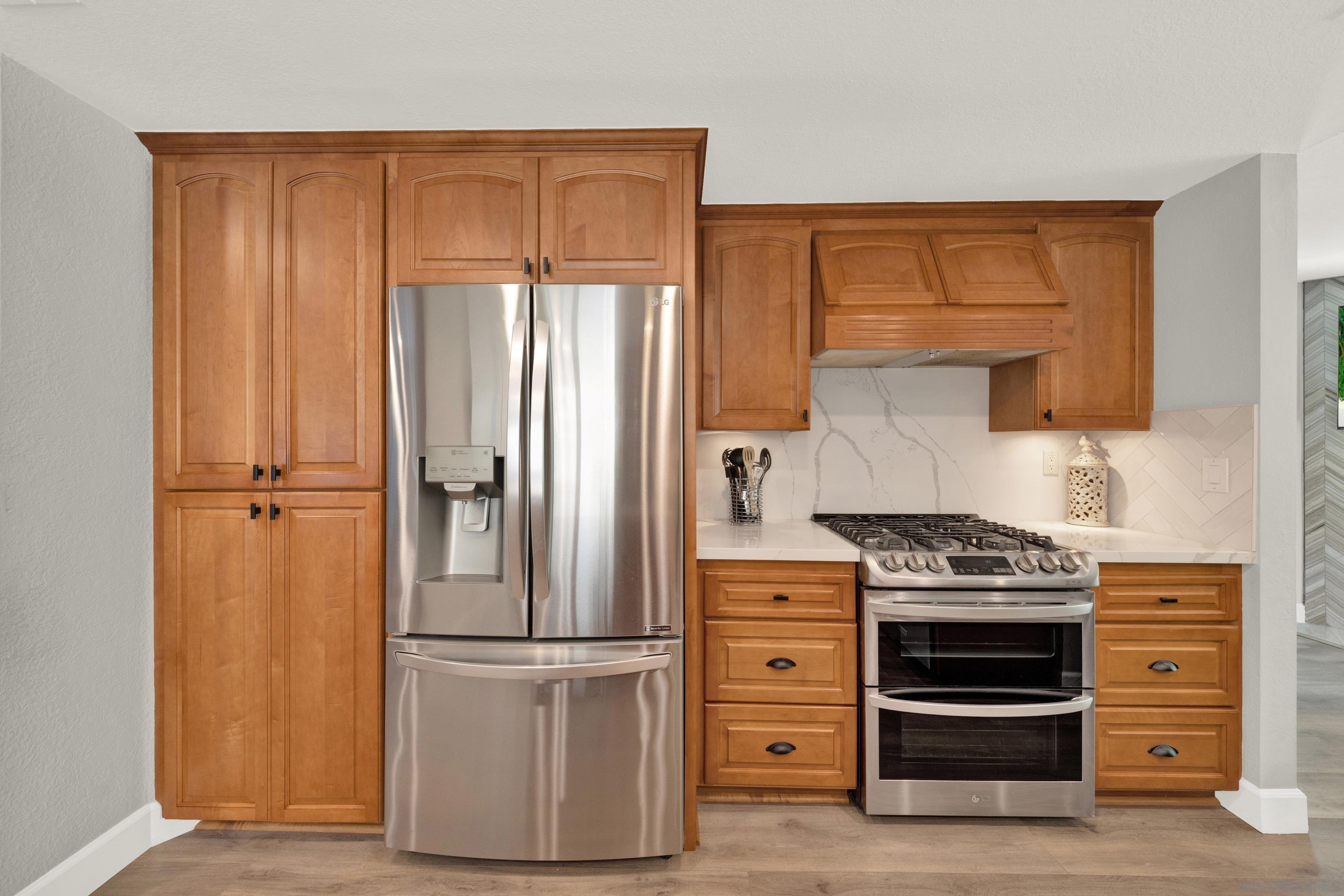 Detail Gallery Image 27 of 70 For 10961  Avenida De Los Lobos, San Diego,  CA 92127 - 4 Beds | 2/1 Baths