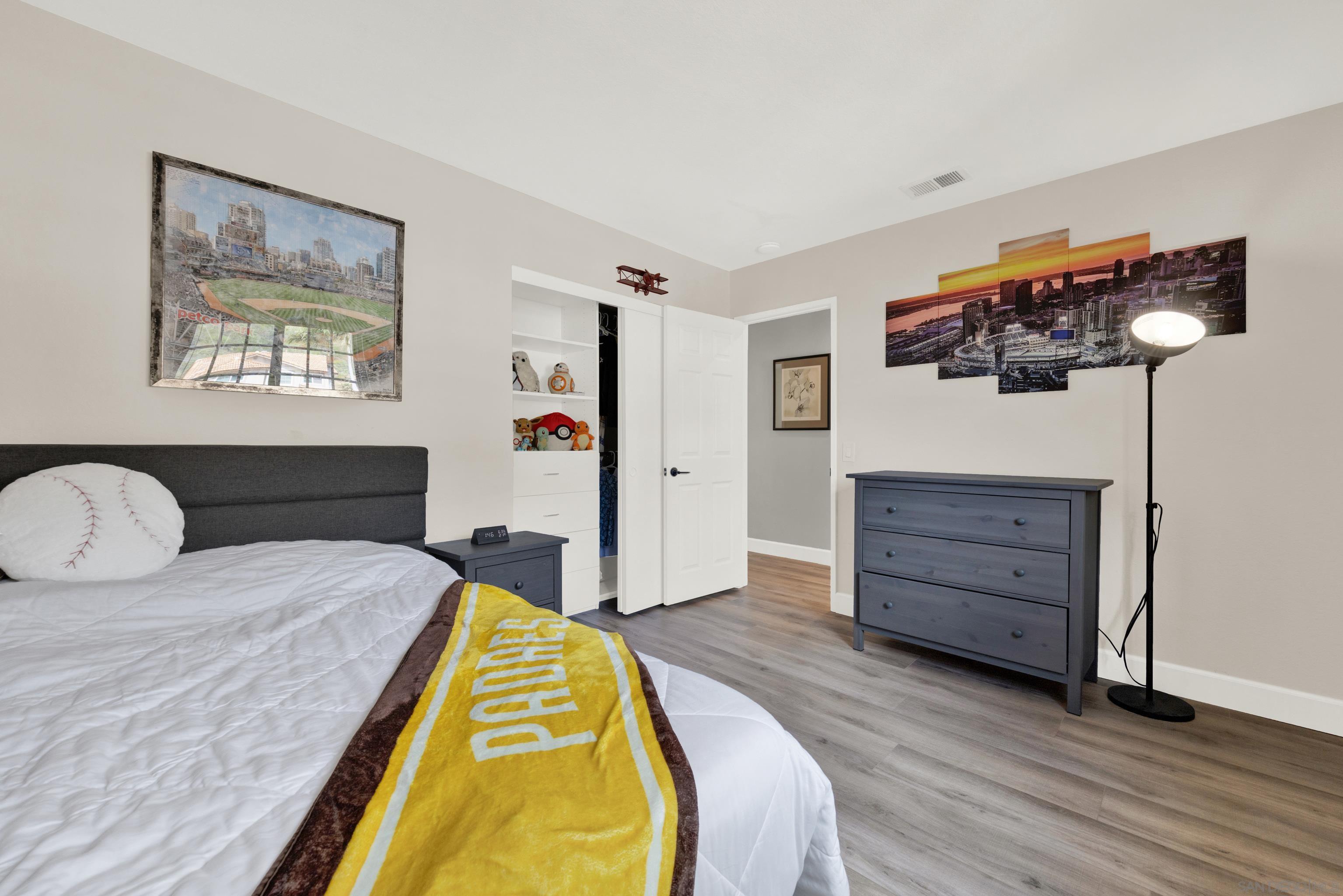 Detail Gallery Image 40 of 70 For 10961  Avenida De Los Lobos, San Diego,  CA 92127 - 4 Beds | 2/1 Baths