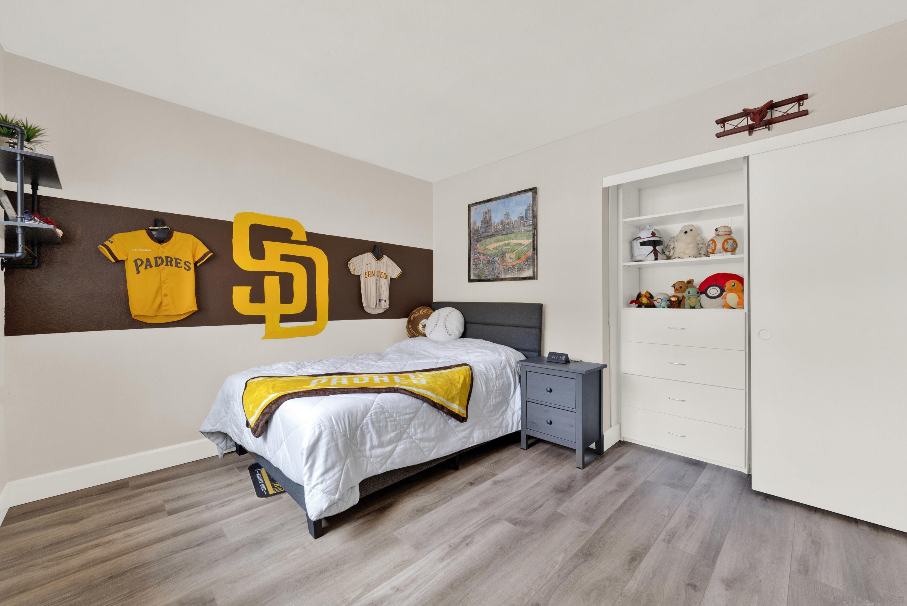 Detail Gallery Image 41 of 70 For 10961  Avenida De Los Lobos, San Diego,  CA 92127 - 4 Beds | 2/1 Baths