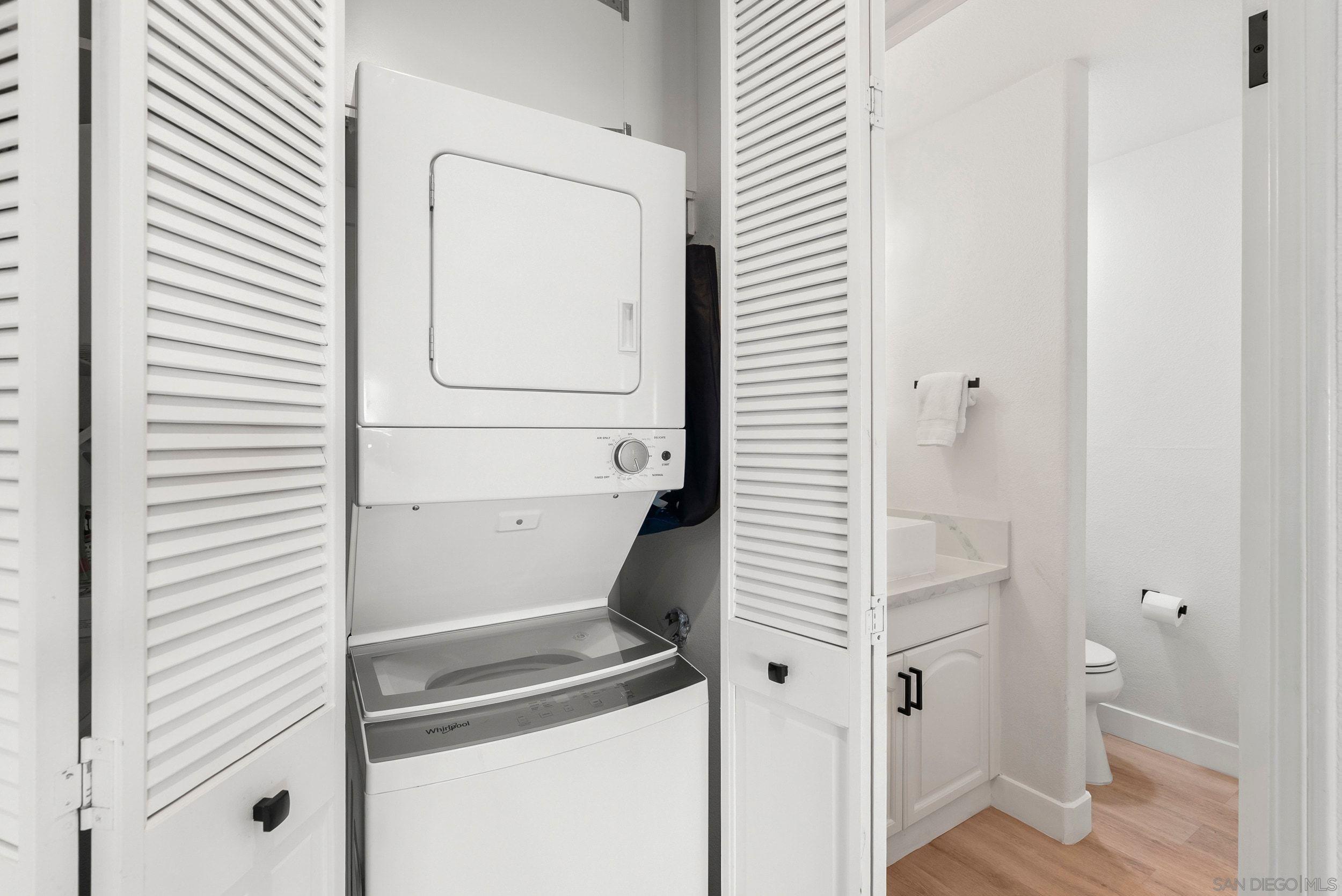 Detail Gallery Image 12 of 17 For 435  S Sierra Ave  #115,  Solana Beach,  CA 92075 - 2 Beds | 1/1 Baths