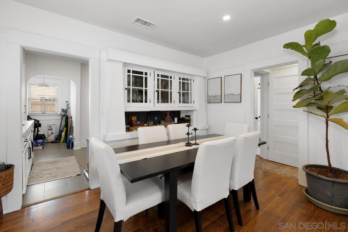 Detail Gallery Image 7 of 19 For 4486  Kansas St, San Diego,  CA 92116 - 2 Beds | 2 Baths