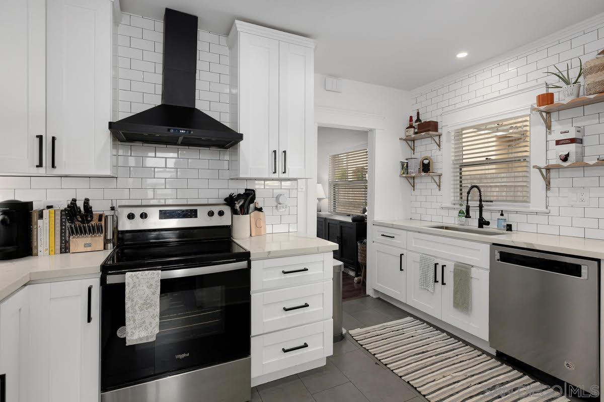 Detail Gallery Image 8 of 19 For 4486  Kansas St, San Diego,  CA 92116 - 2 Beds | 2 Baths