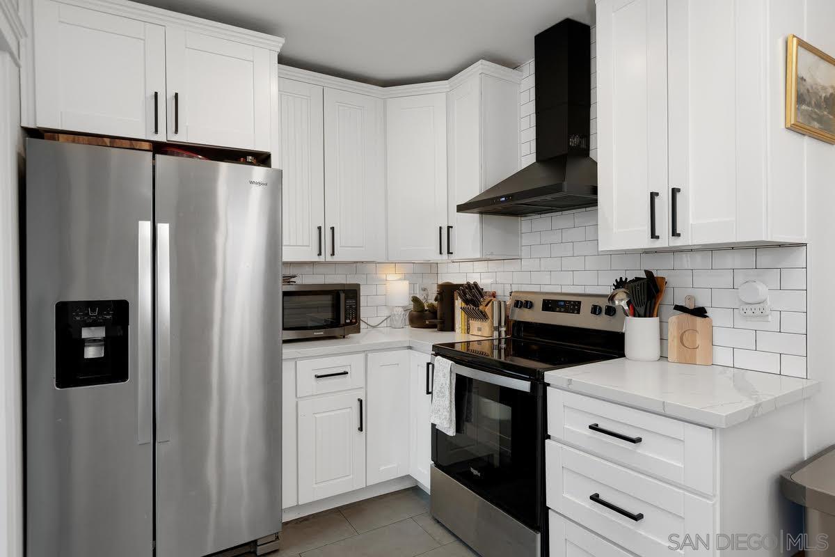 Detail Gallery Image 9 of 19 For 4486  Kansas St, San Diego,  CA 92116 - 2 Beds | 2 Baths