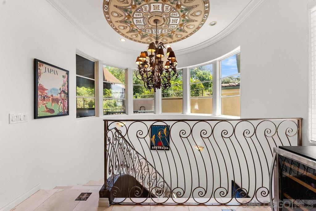 Detail Gallery Image 22 of 34 For 7157  Fay Ave, La Jolla,  CA 92037 - 3 Beds | 3/1 Baths