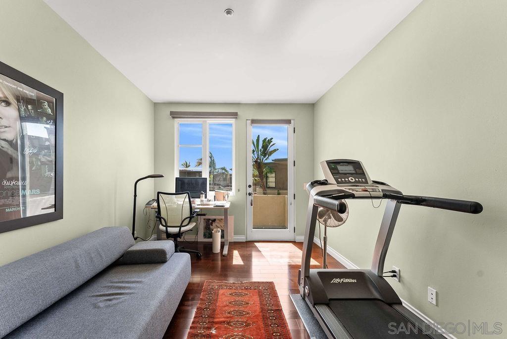 Detail Gallery Image 26 of 34 For 7157  Fay Ave, La Jolla,  CA 92037 - 3 Beds | 3/1 Baths