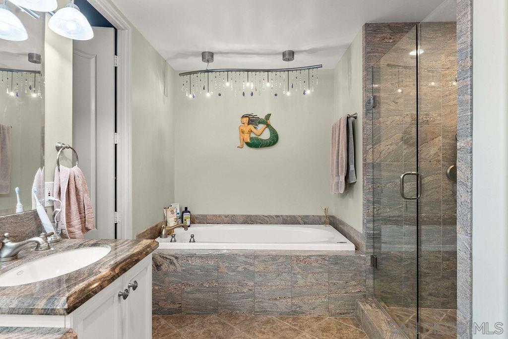 Detail Gallery Image 29 of 34 For 7157  Fay Ave, La Jolla,  CA 92037 - 3 Beds | 3/1 Baths