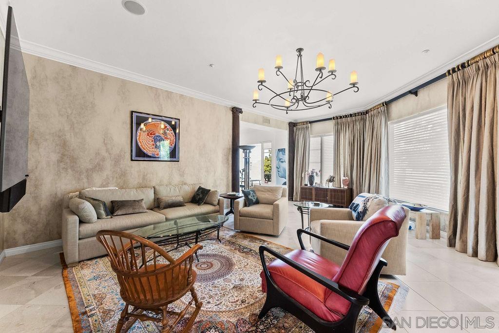 Detail Gallery Image 6 of 34 For 7157  Fay Ave, La Jolla,  CA 92037 - 3 Beds | 3/1 Baths