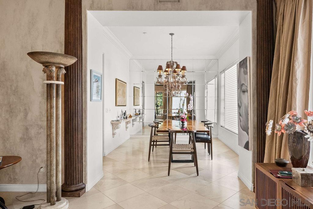 Detail Gallery Image 8 of 34 For 7157  Fay Ave, La Jolla,  CA 92037 - 3 Beds | 3/1 Baths