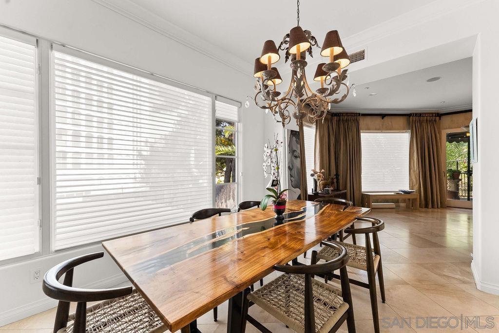 Detail Gallery Image 9 of 34 For 7157  Fay Ave, La Jolla,  CA 92037 - 3 Beds | 3/1 Baths