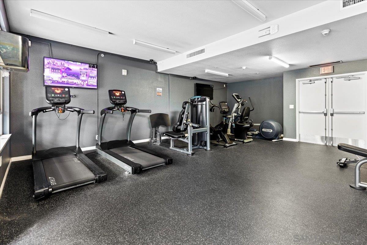 Detail Gallery Image 33 of 36 For 530  K St  #410,  San Diego,  CA 92101 - 2 Beds | 1 Baths