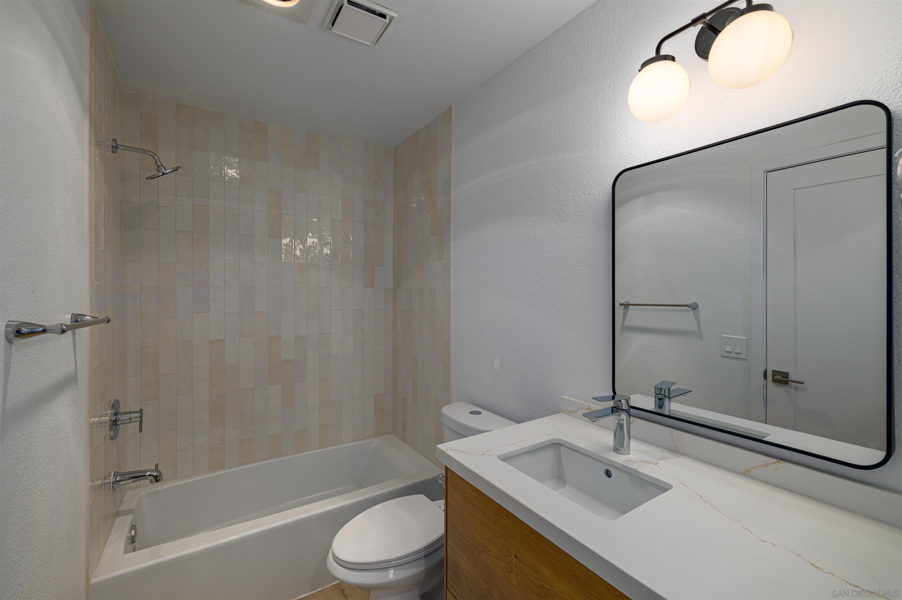Detail Gallery Image 7 of 17 For 3020  Cowley Way  #104,  San Diego,  CA 92117 - 1 Beds | 1 Baths