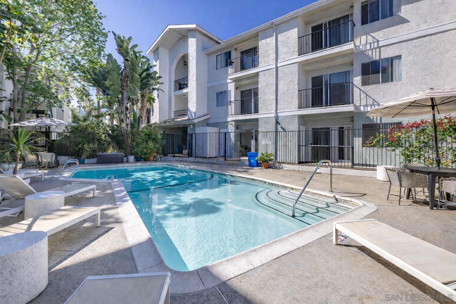 Detail Gallery Image 8 of 17 For 3020  Cowley Way  #104,  San Diego,  CA 92117 - 1 Beds | 1 Baths