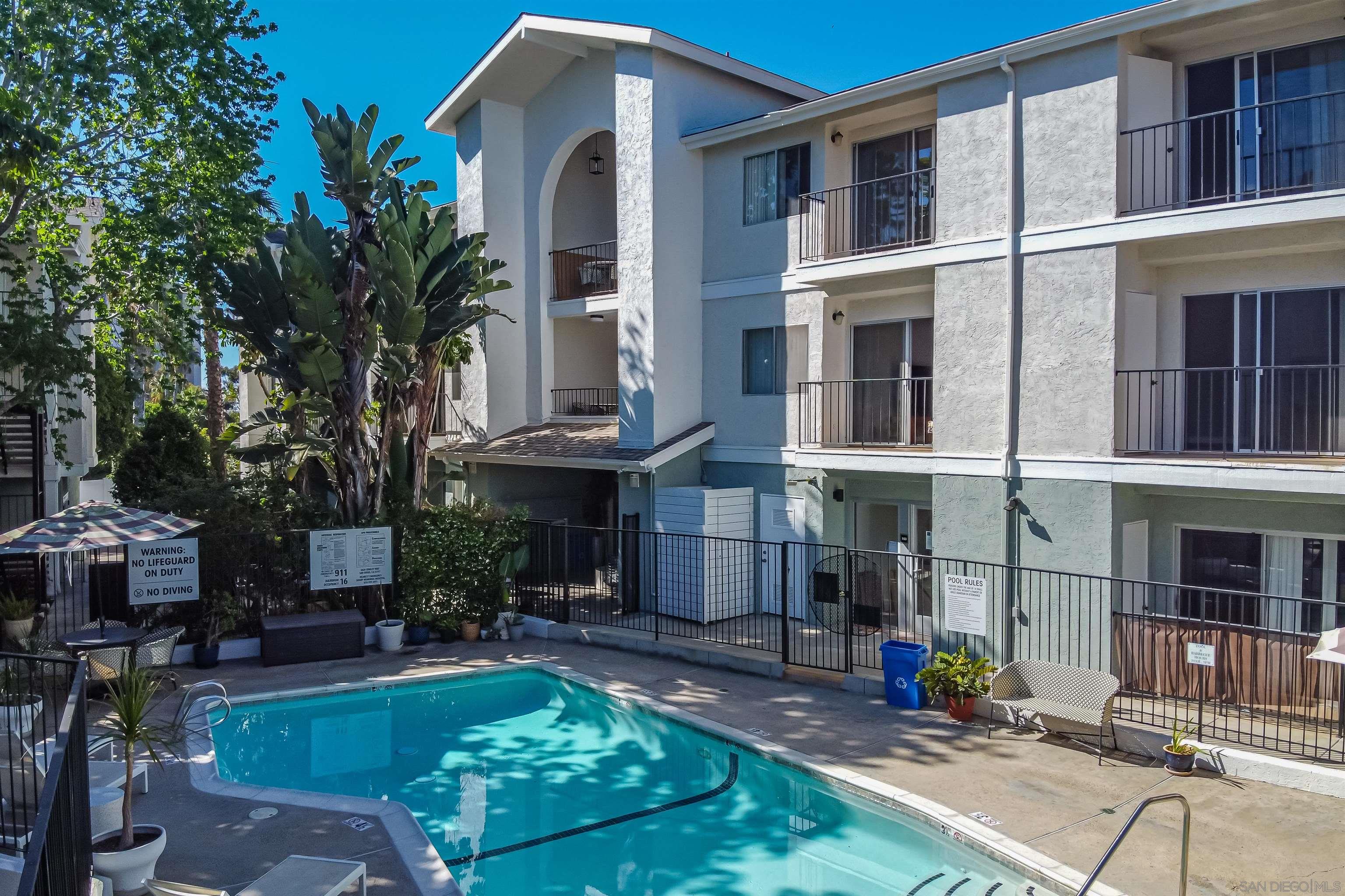 Detail Gallery Image 11 of 27 For 3020  Cowley Way  #208,  San Diego,  CA 92117 - 2 Beds | 2 Baths