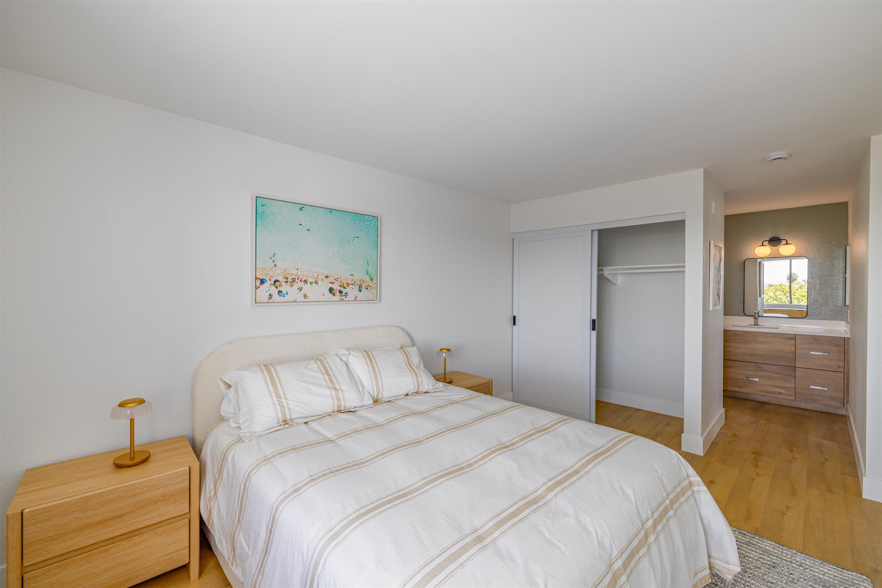 Detail Gallery Image 17 of 27 For 3020  Cowley Way  #208,  San Diego,  CA 92117 - 2 Beds | 2 Baths