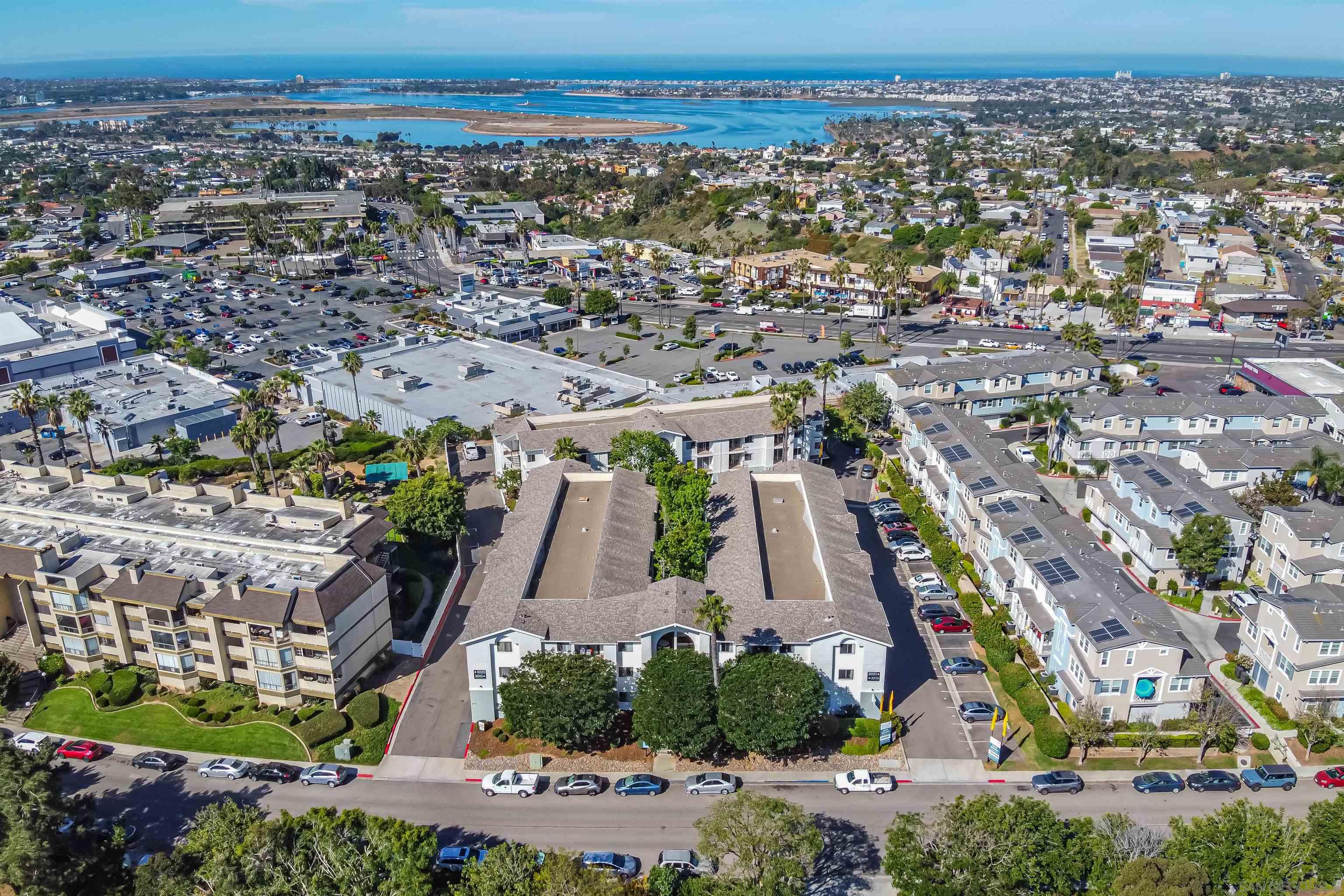 Detail Gallery Image 7 of 27 For 3020  Cowley Way  #208,  San Diego,  CA 92117 - 2 Beds | 2 Baths