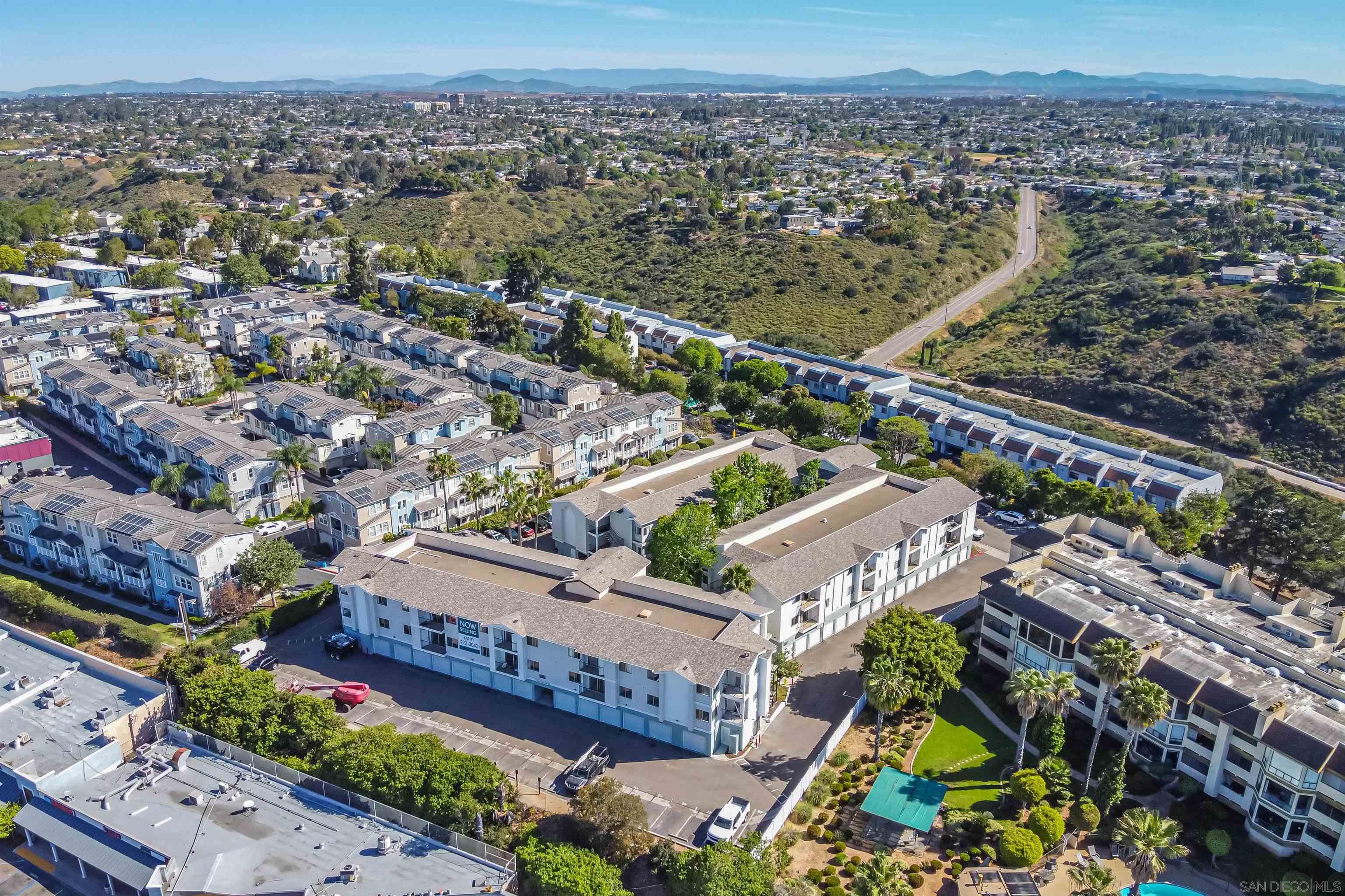 Detail Gallery Image 8 of 27 For 3020  Cowley Way  #208,  San Diego,  CA 92117 - 2 Beds | 2 Baths