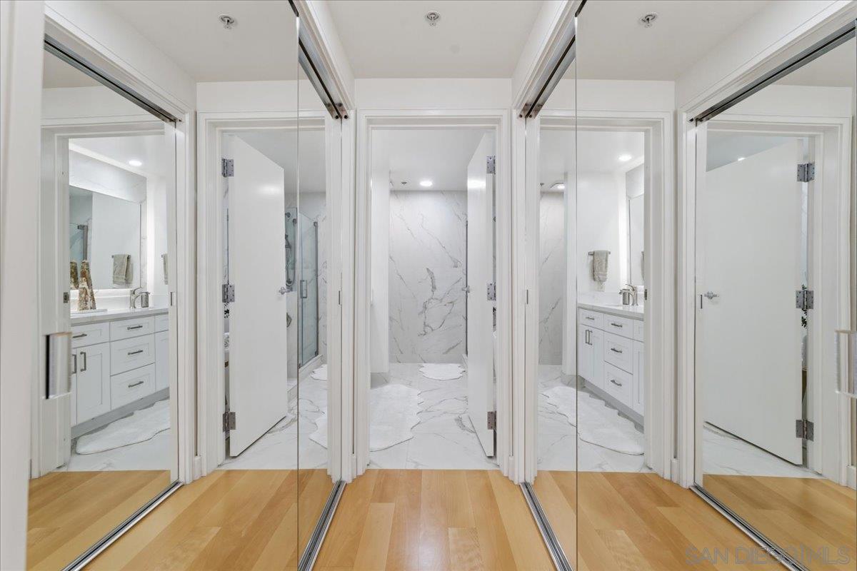 Front Image Thumbnail for SD260008066