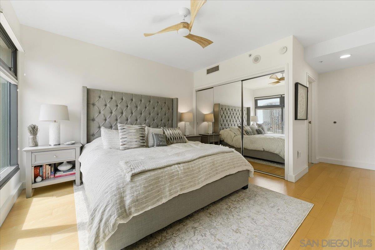 Detail Gallery Image 18 of 42 For 645  Front St  #1215,  San Diego,  CA 92101 - 3 Beds | 3 Baths