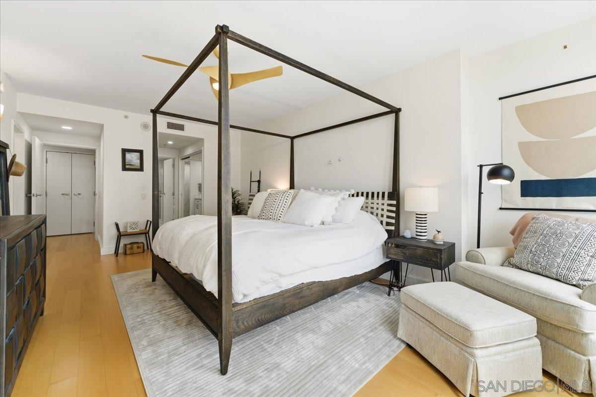 Detail Gallery Image 26 of 42 For 645  Front St  #1215,  San Diego,  CA 92101 - 3 Beds | 3 Baths