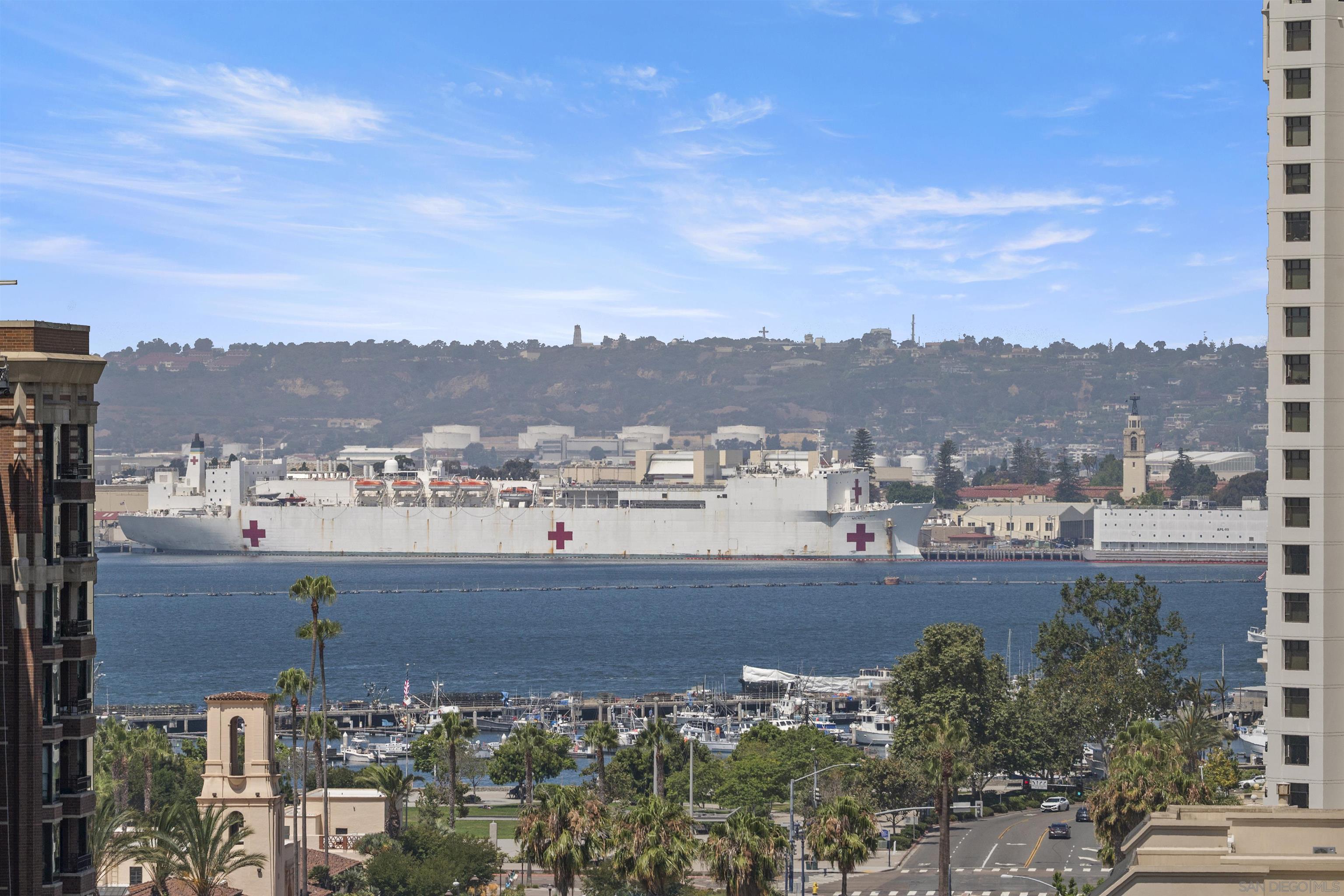 Detail Gallery Image 41 of 42 For 645  Front St  #1215,  San Diego,  CA 92101 - 3 Beds | 3 Baths