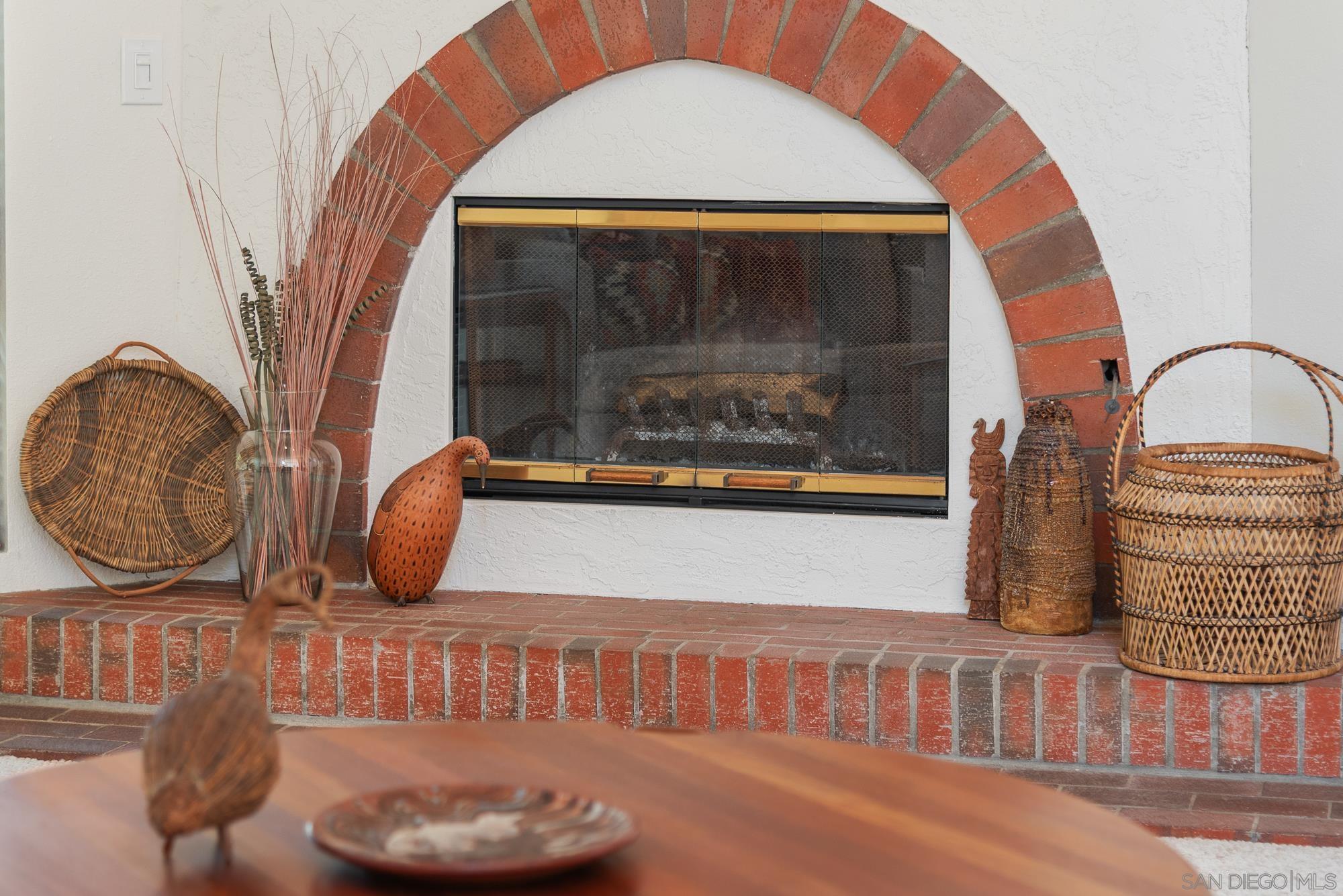 Detail Gallery Image 29 of 75 For 7805  Hemingway Ave, San Diego,  CA 92120 - 7 Beds | 4 Baths