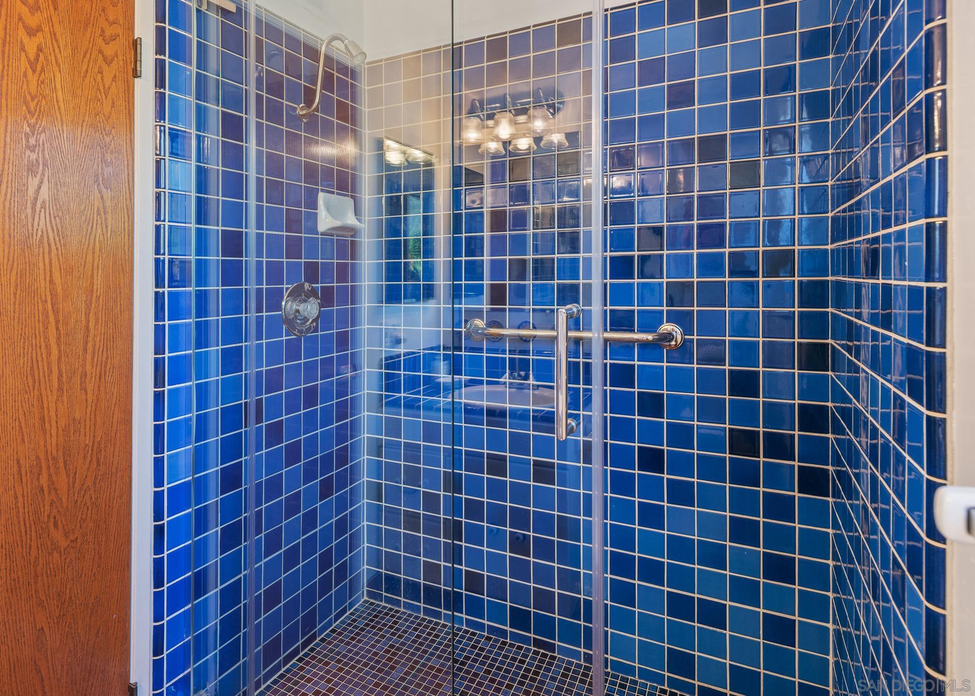 Detail Gallery Image 34 of 75 For 7805  Hemingway Ave, San Diego,  CA 92120 - 7 Beds | 4 Baths