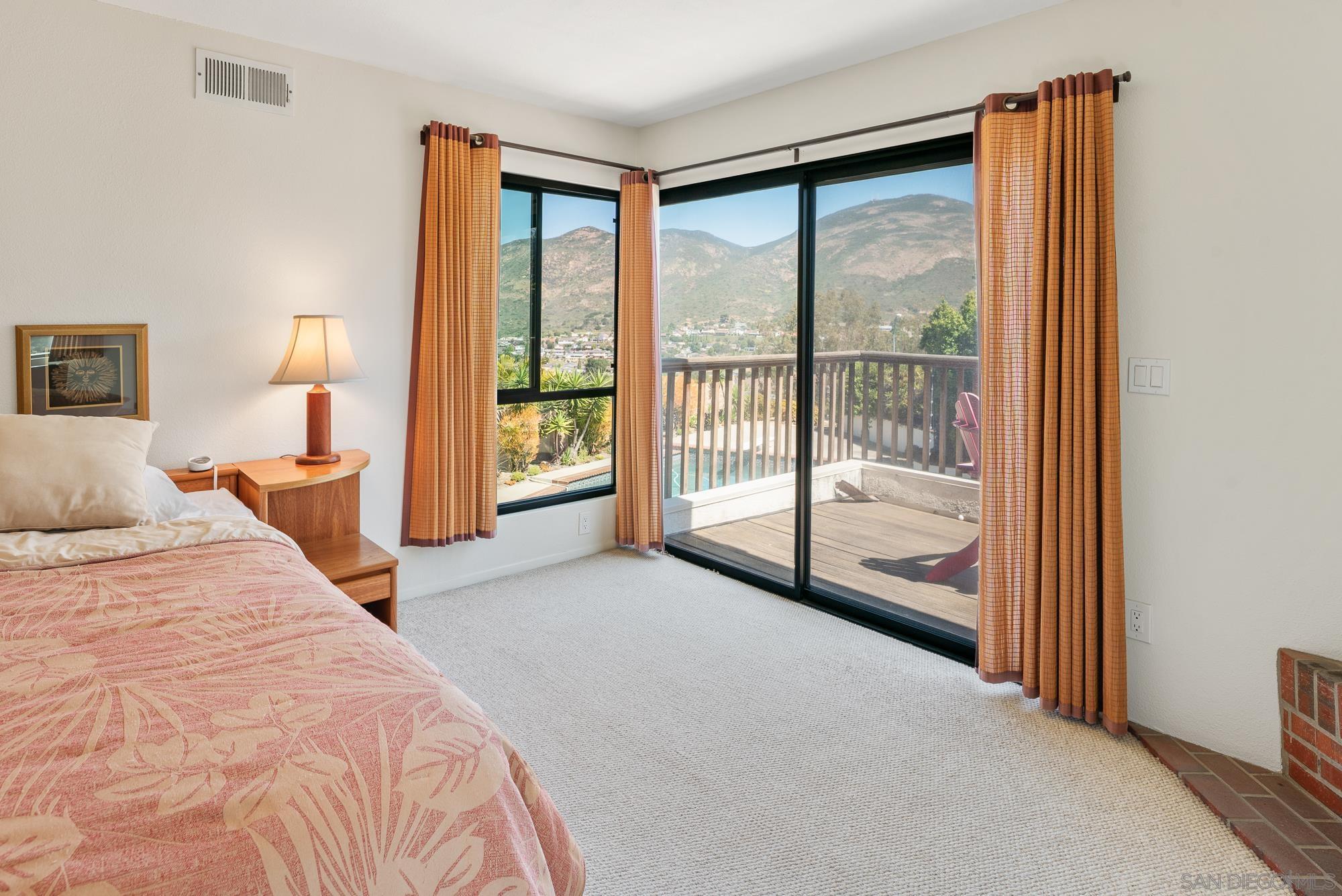 Detail Gallery Image 37 of 75 For 7805  Hemingway Ave, San Diego,  CA 92120 - 7 Beds | 4 Baths