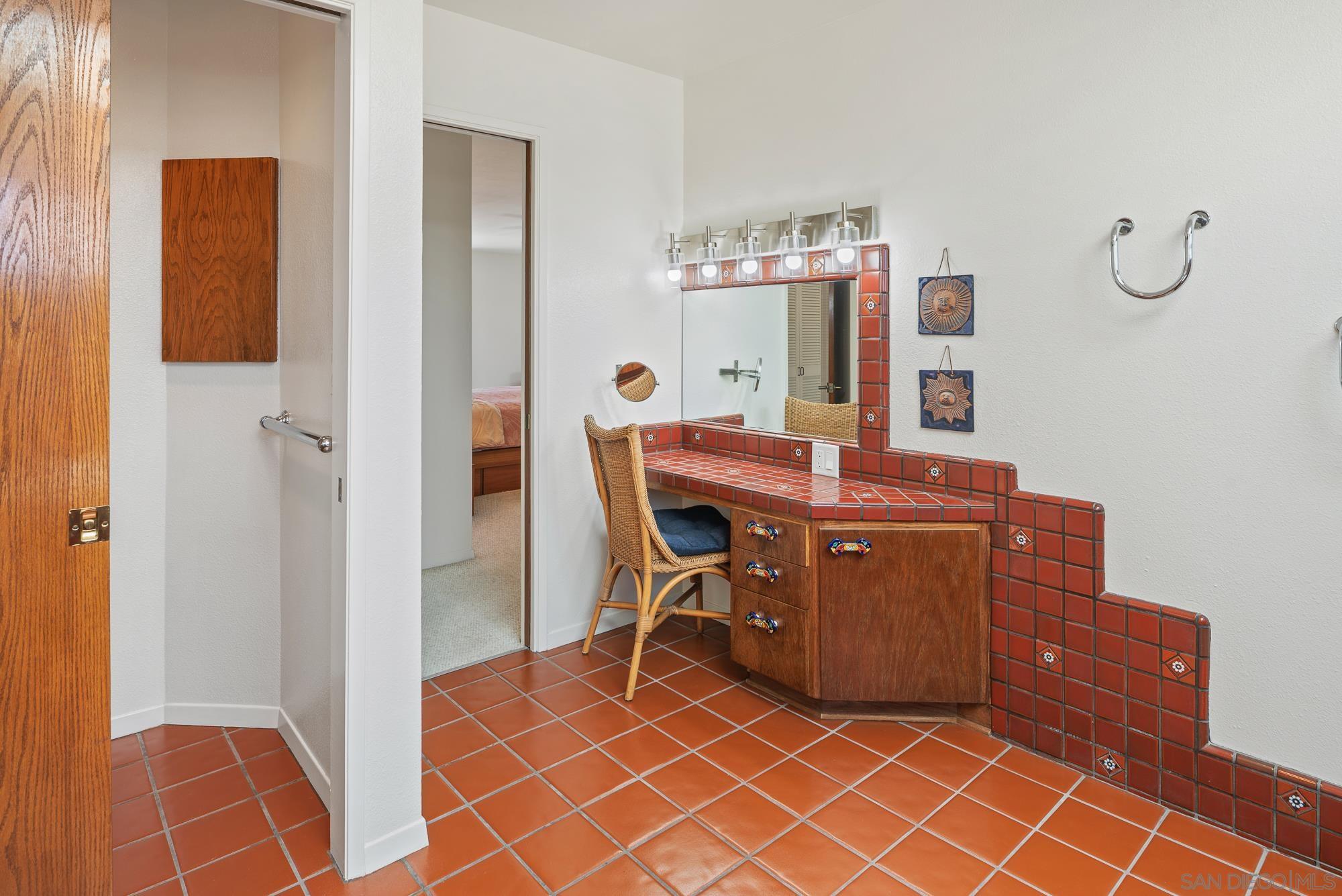 Detail Gallery Image 45 of 75 For 7805  Hemingway Ave, San Diego,  CA 92120 - 7 Beds | 4 Baths